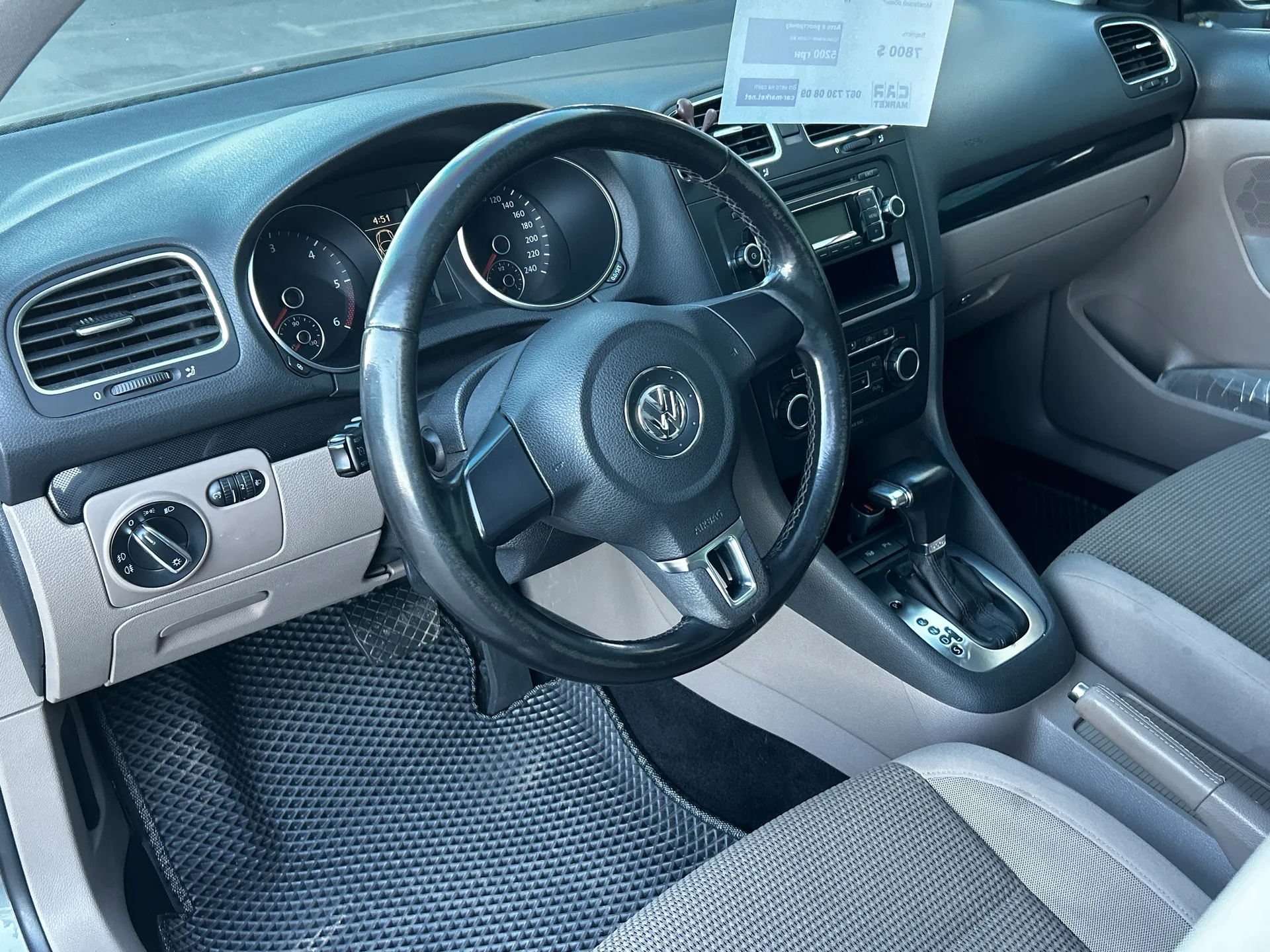 Volkswagen Golf — фото 5