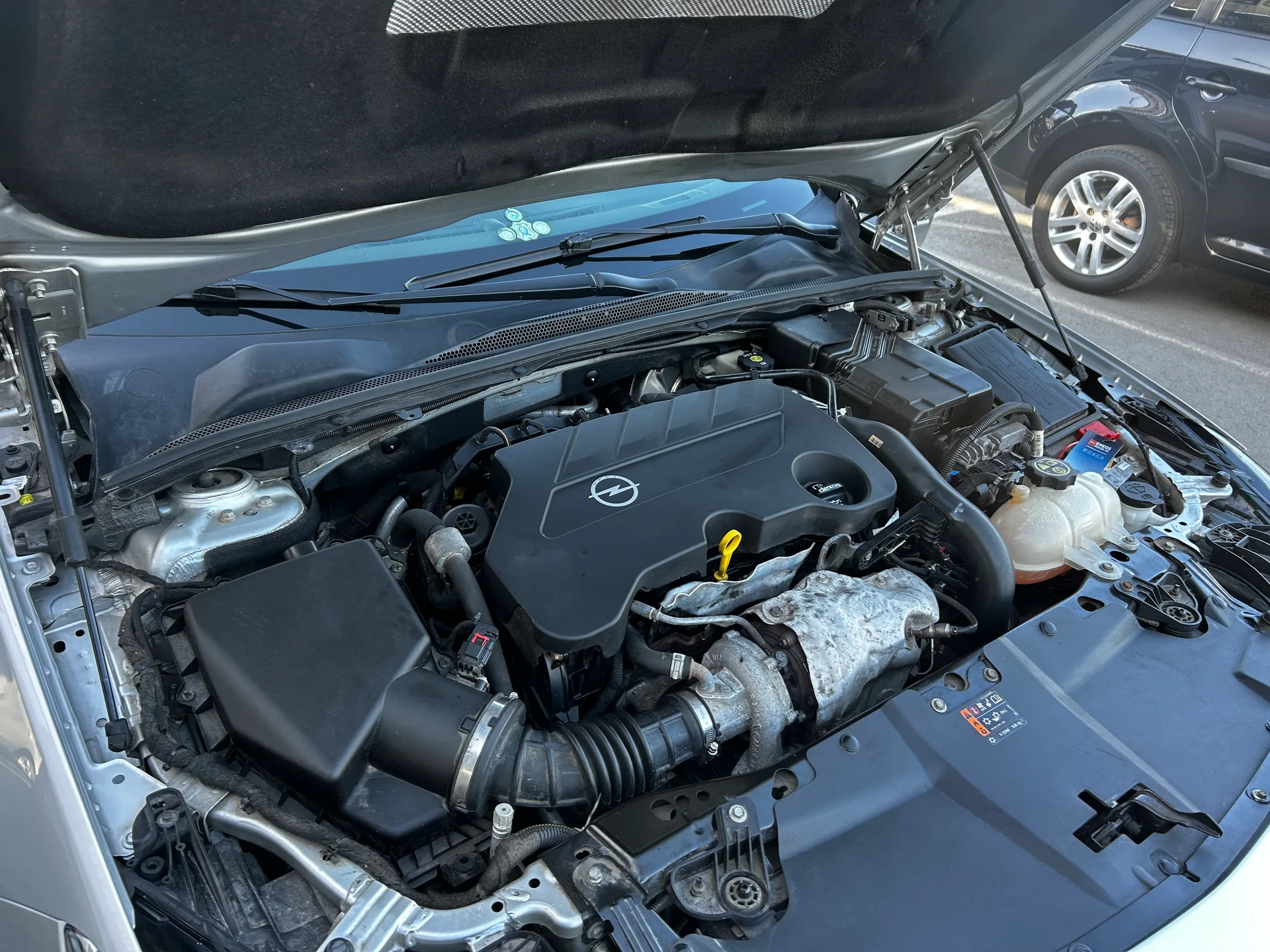 Opel Insignia — фото 9