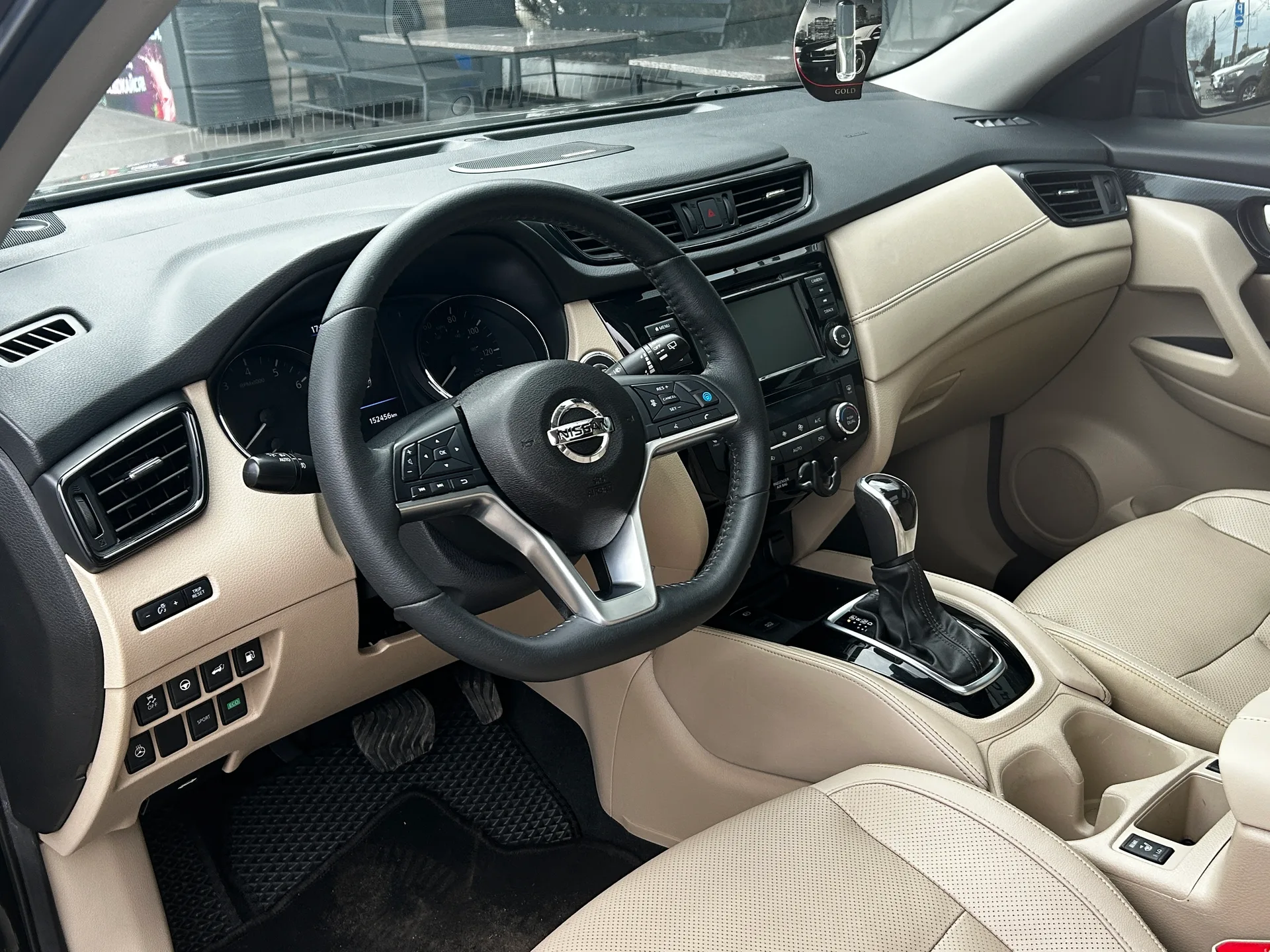 Nissan Rogue — фото 5