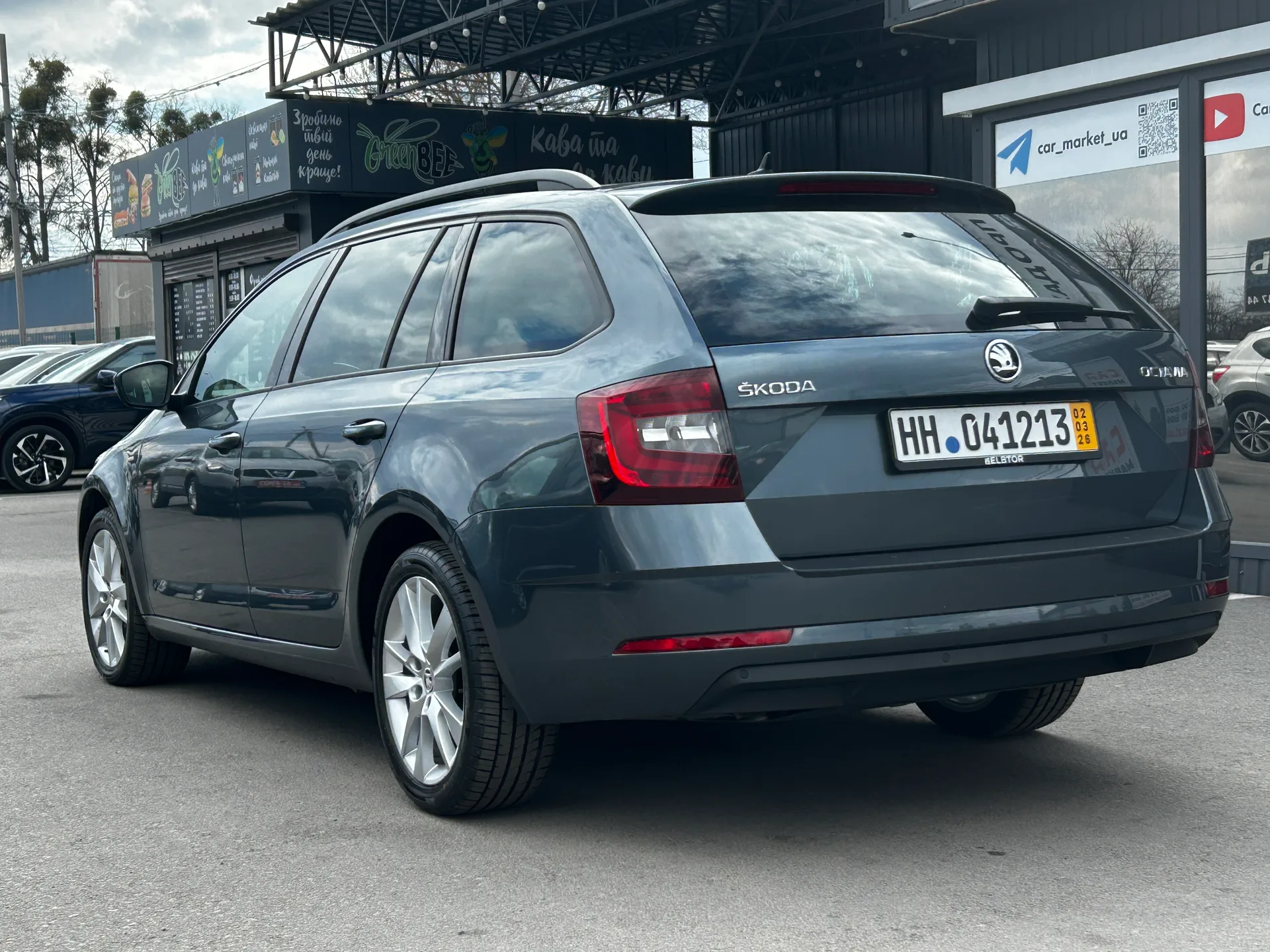 Skoda Octavia — фото 3