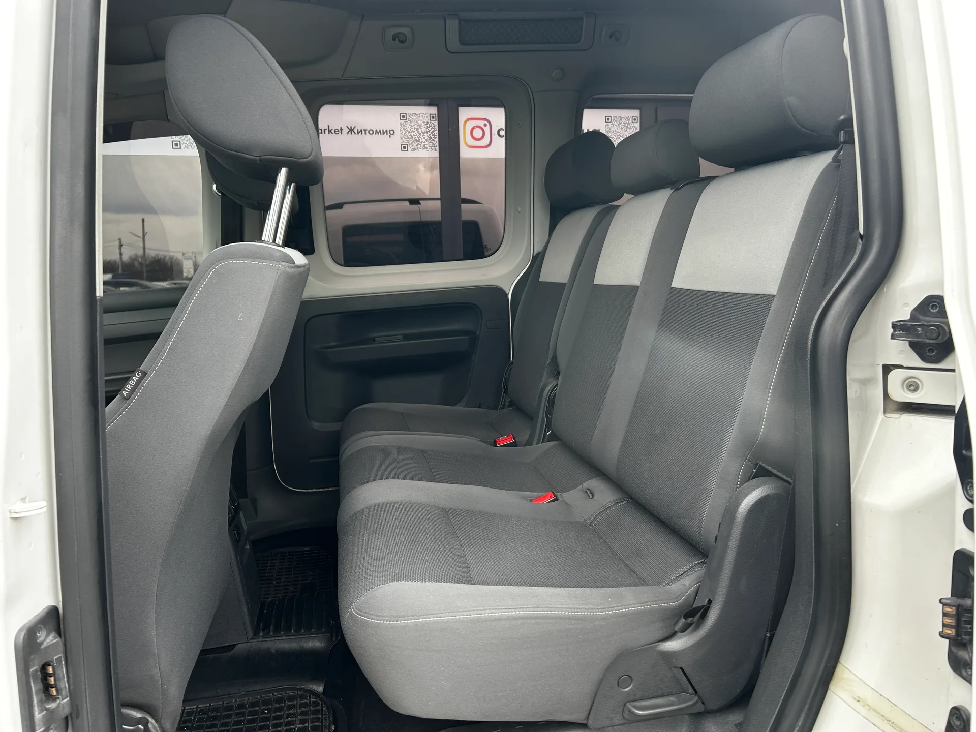 Volkswagen Caddy — фото 7