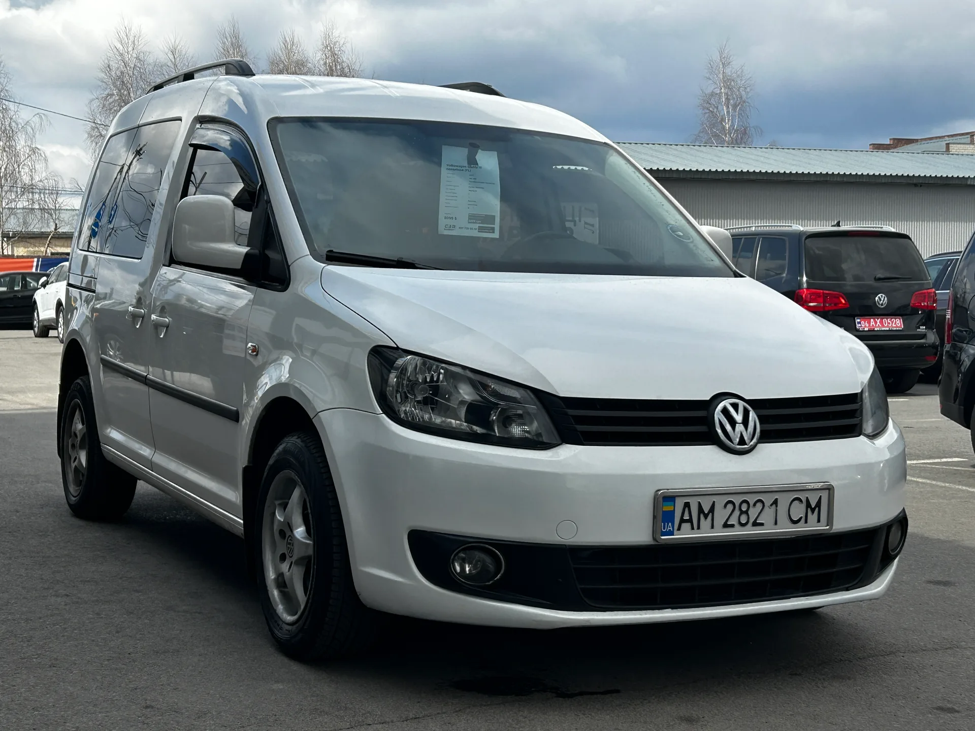Volkswagen Caddy — фото 2