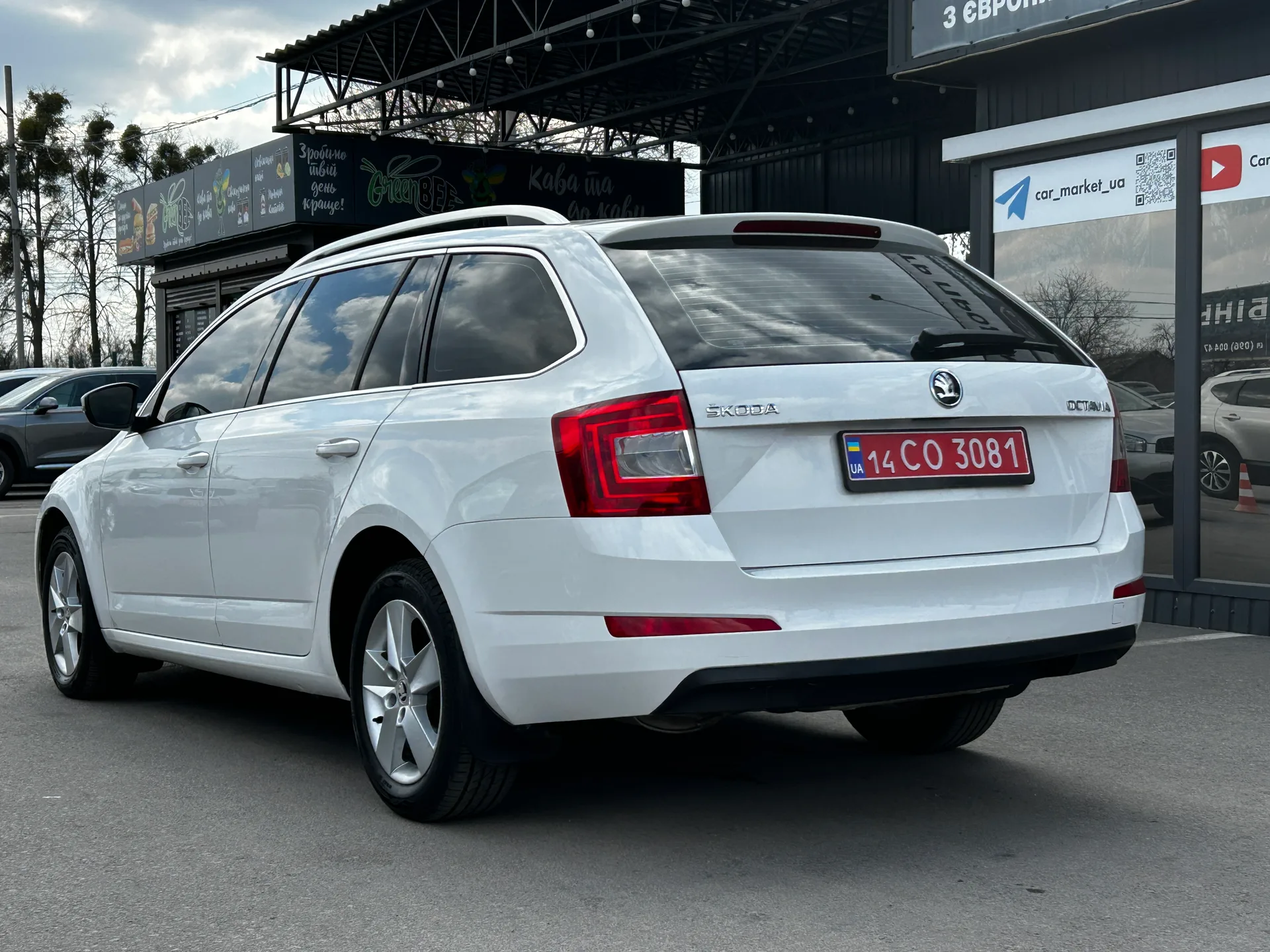 Skoda Octavia — фото 4