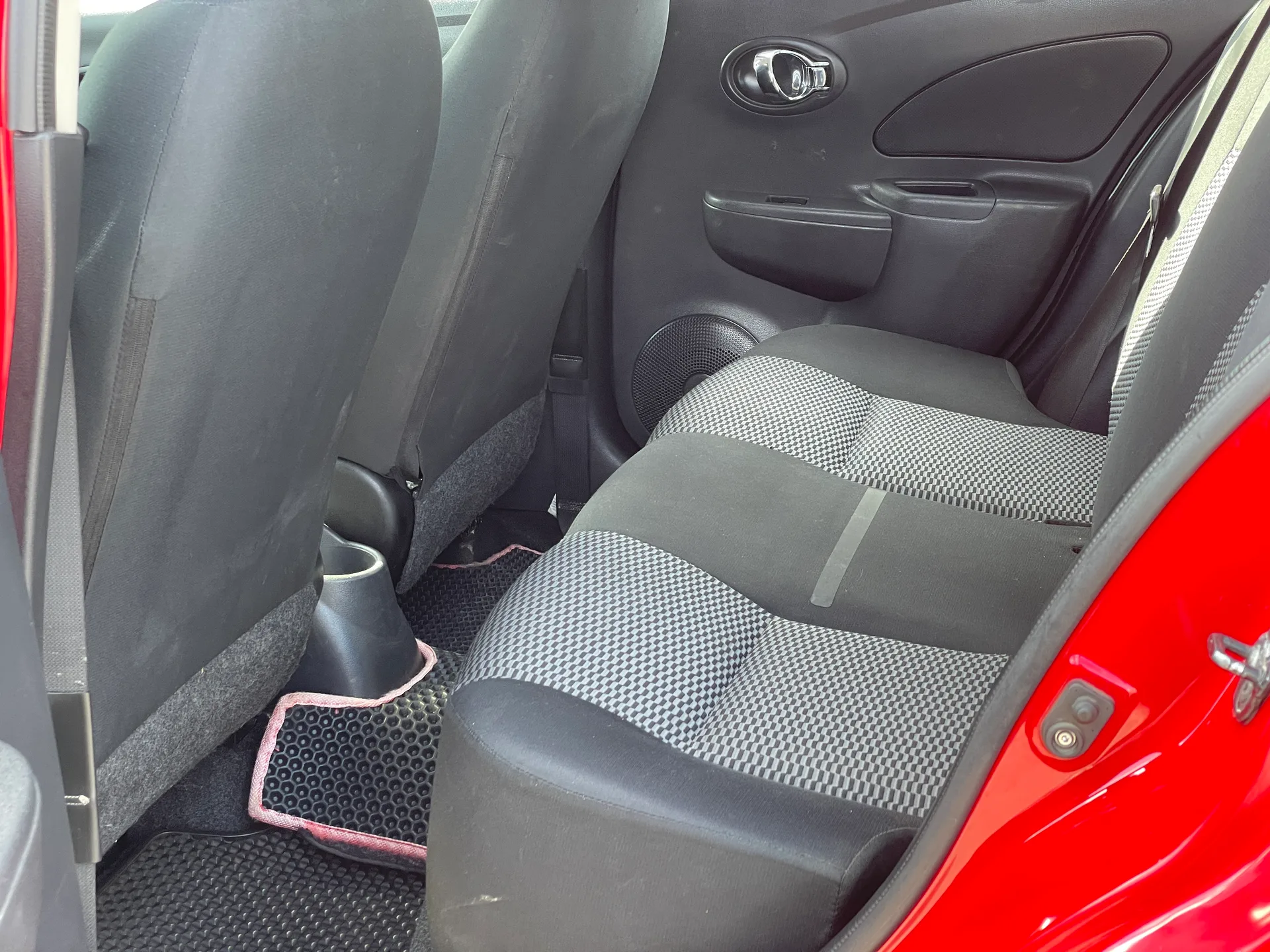 Nissan Micra — фото 8