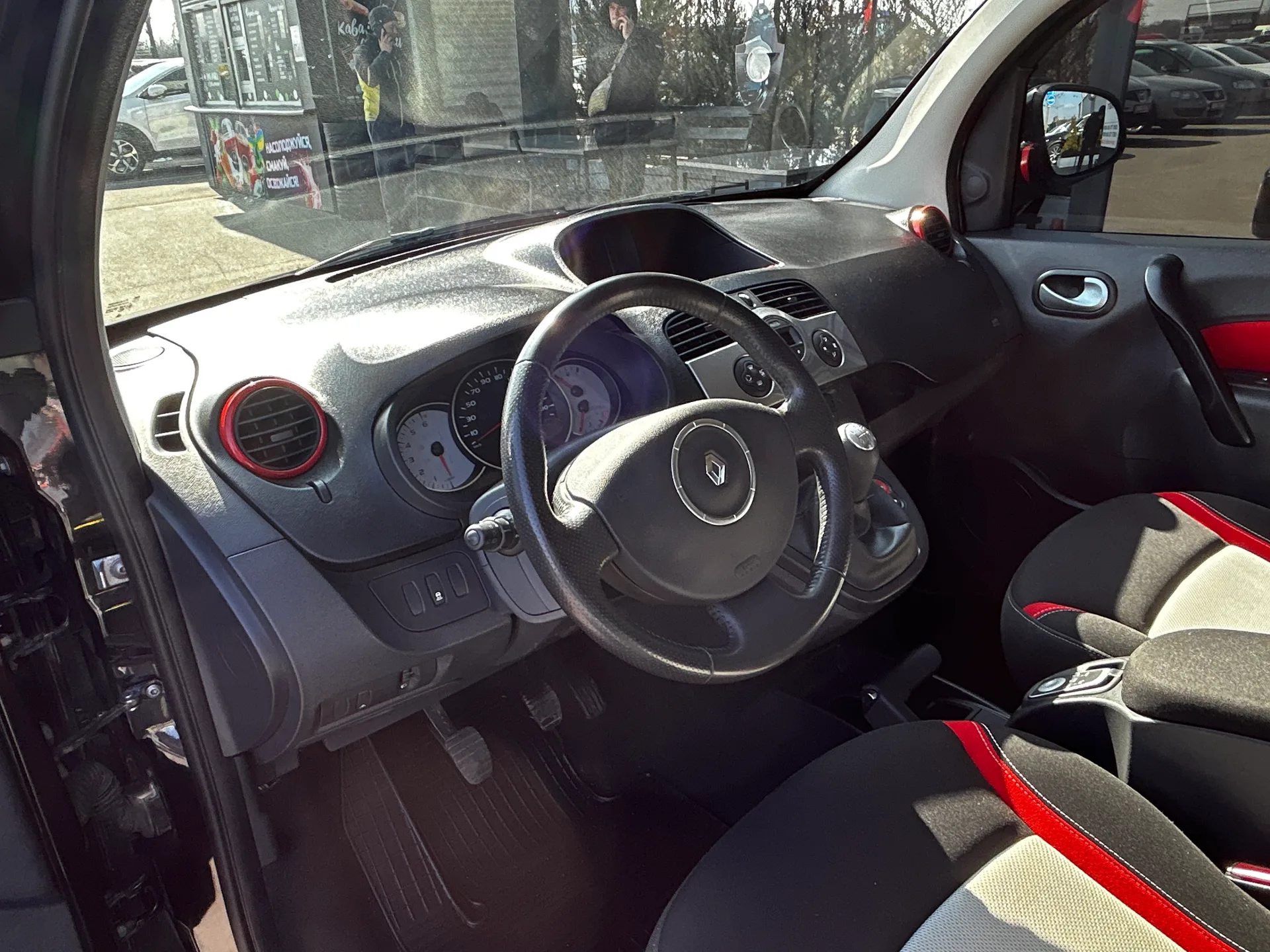 Renault Kangoo — фото 5