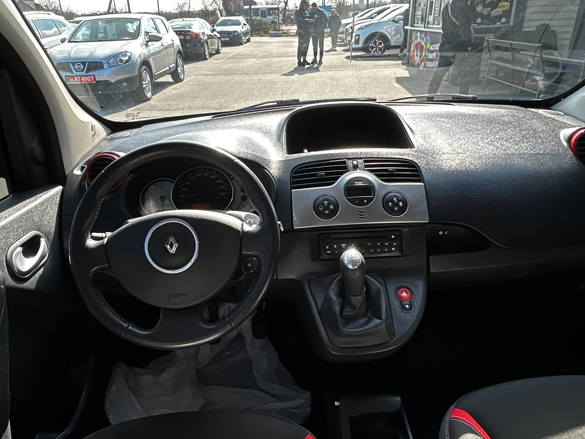 Renault Kangoo — фото 6