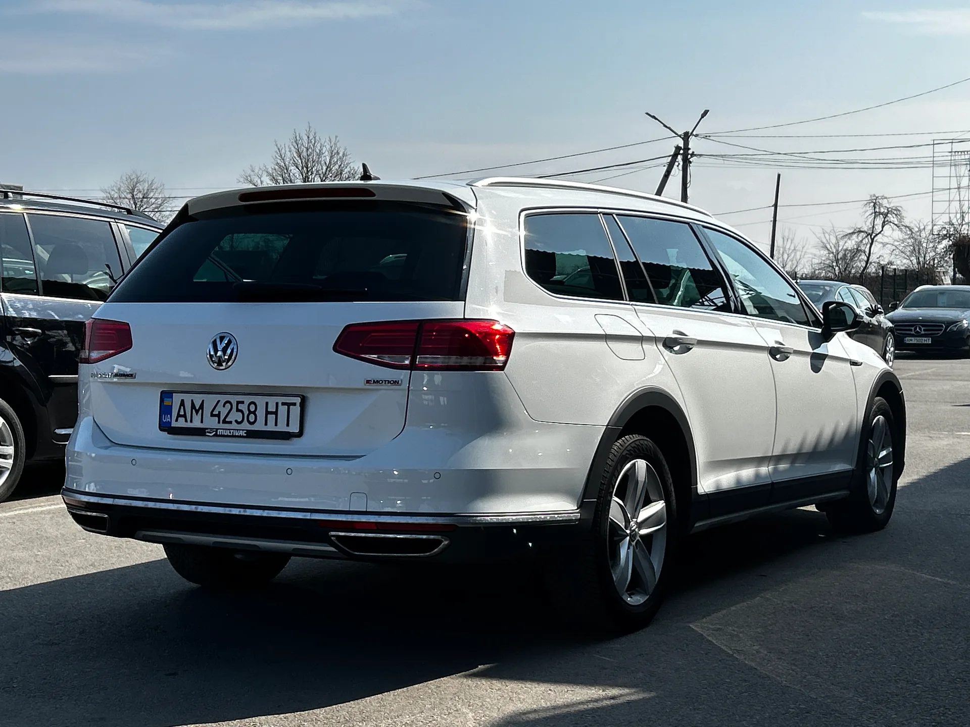 Volkswagen Passat Alltrack — фото 3