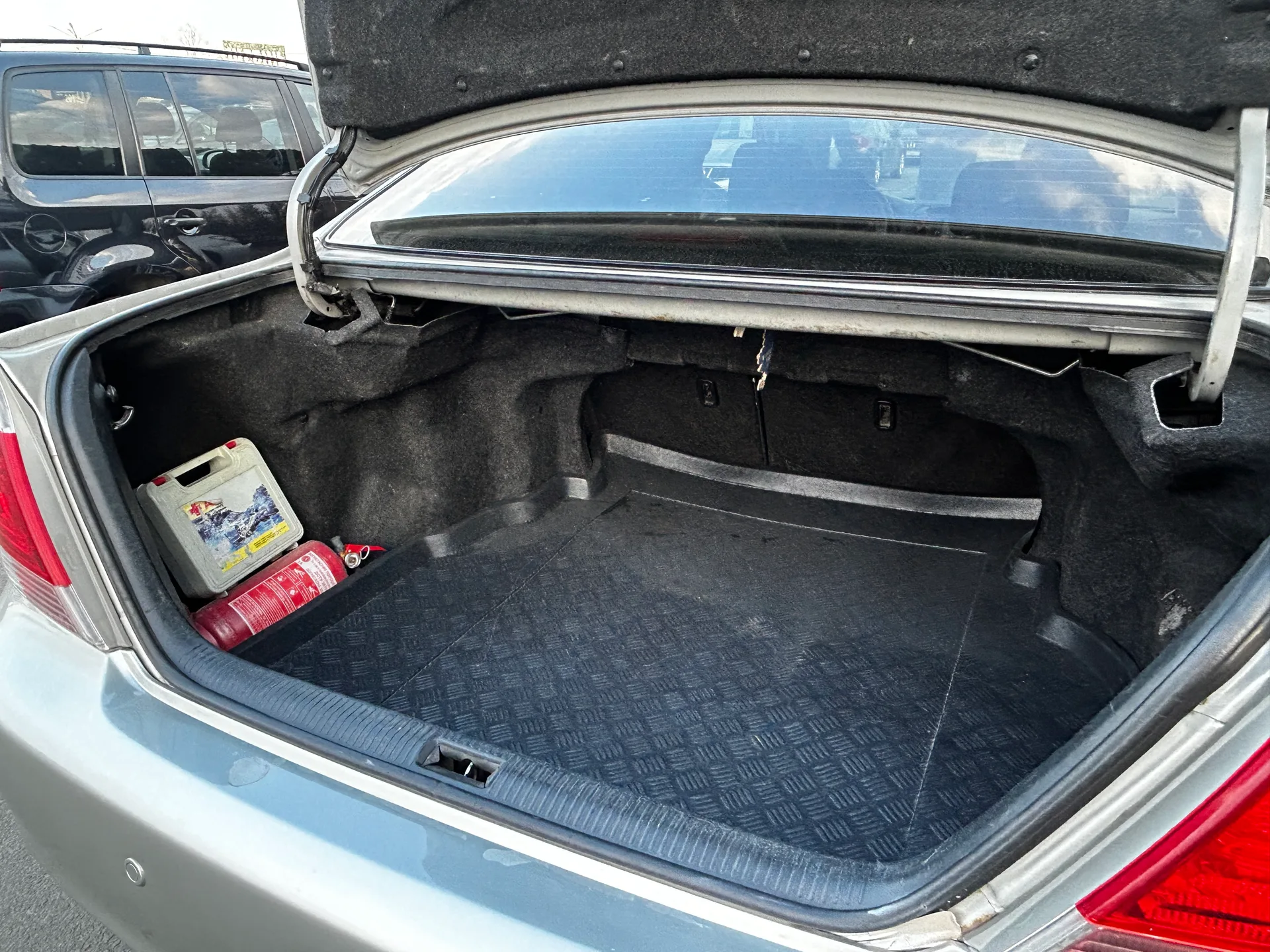 Toyota Camry — фото 8