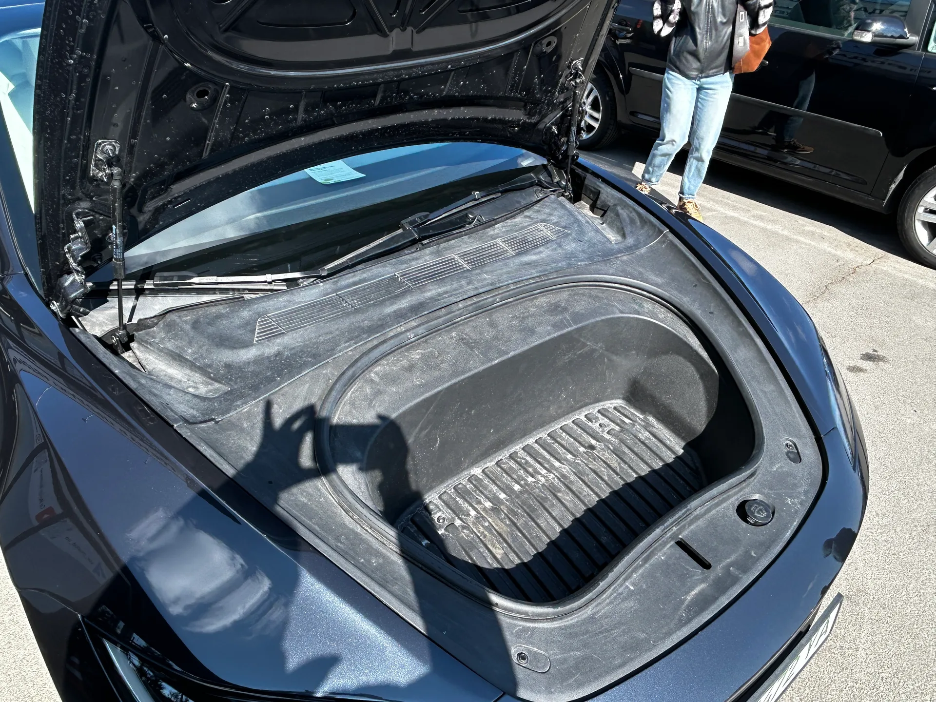 Tesla Model 3 — фото 9