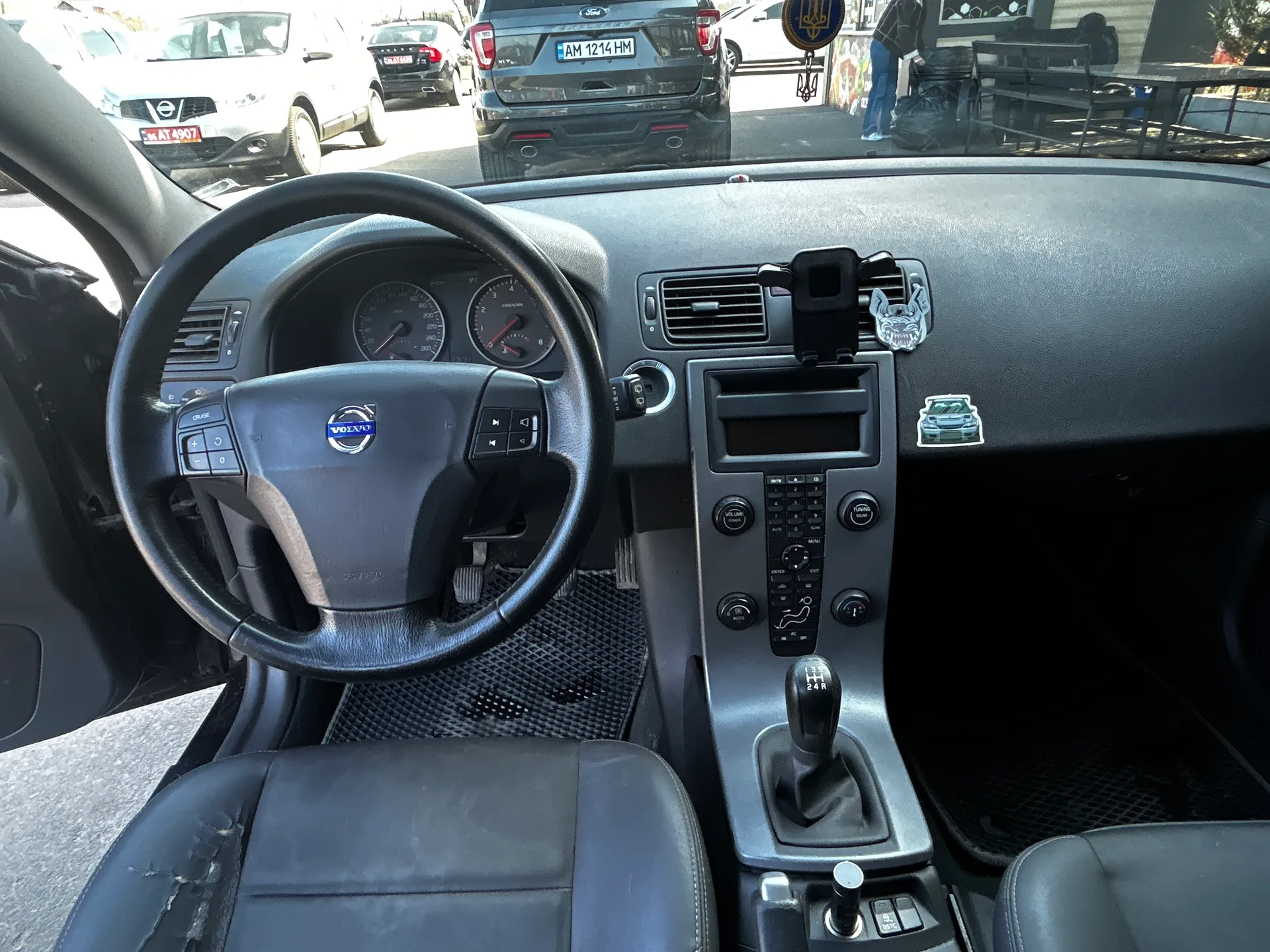 Volvo V50 — фото 6