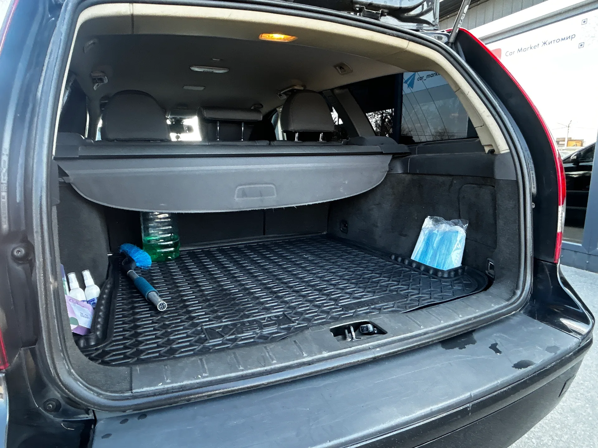 Volvo V50 — фото 8