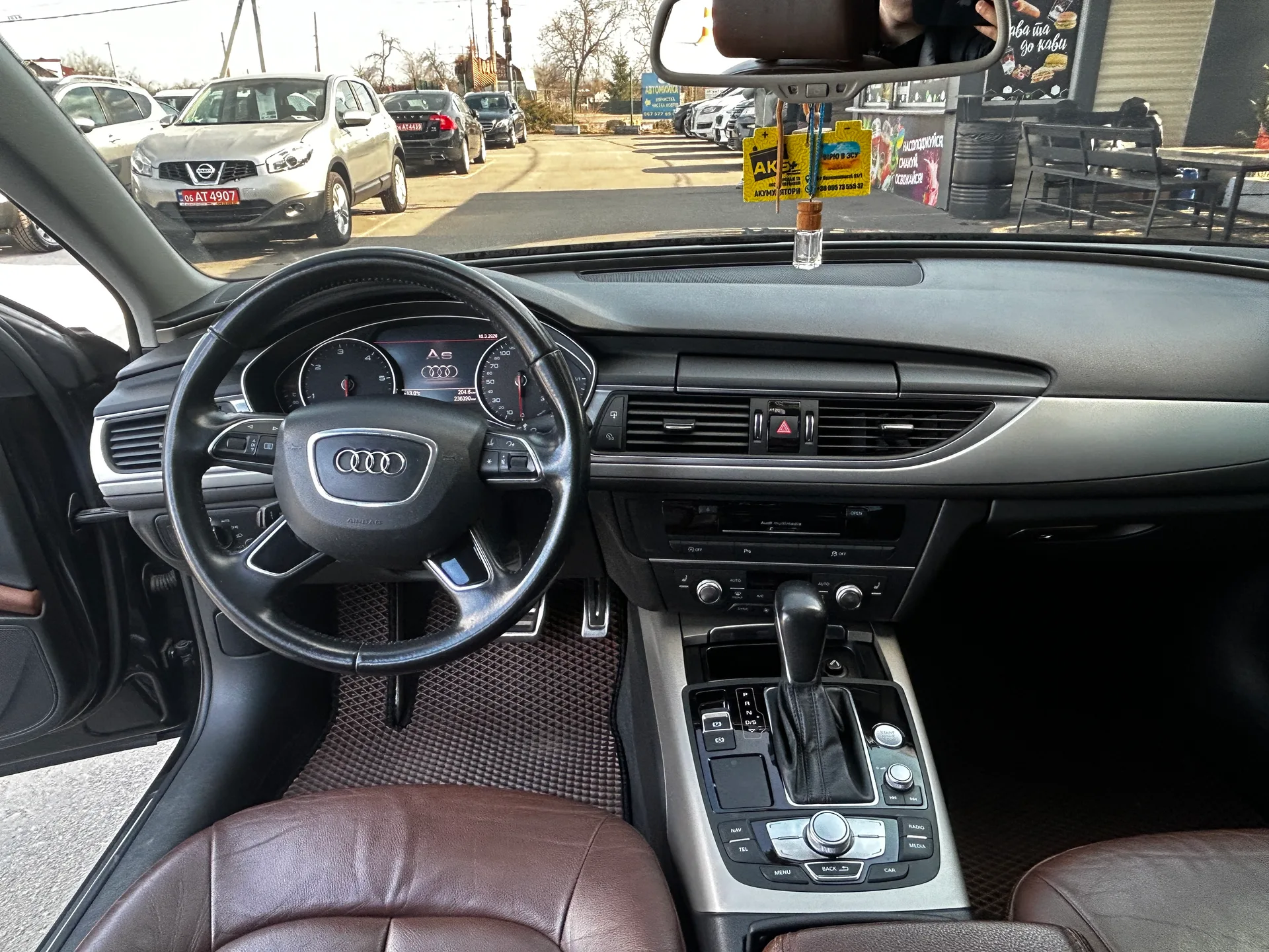 Audi A6 — фото 6