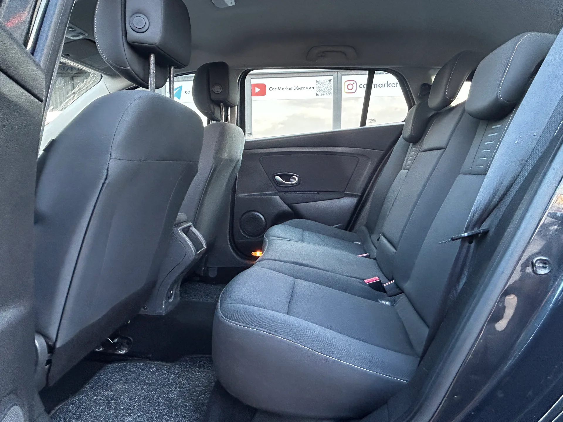 Renault Megane — фото 7