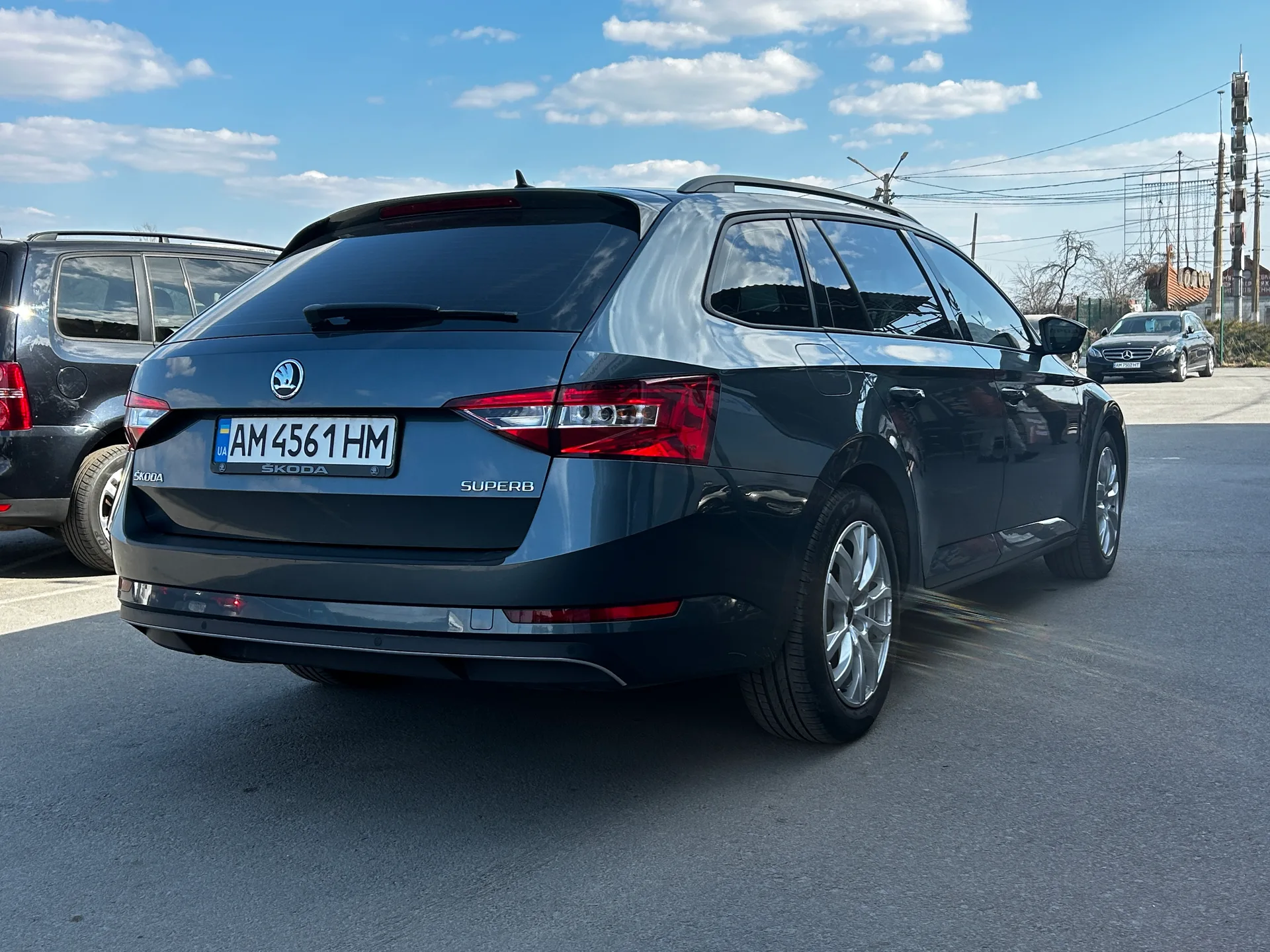 Skoda Superb — фото 3