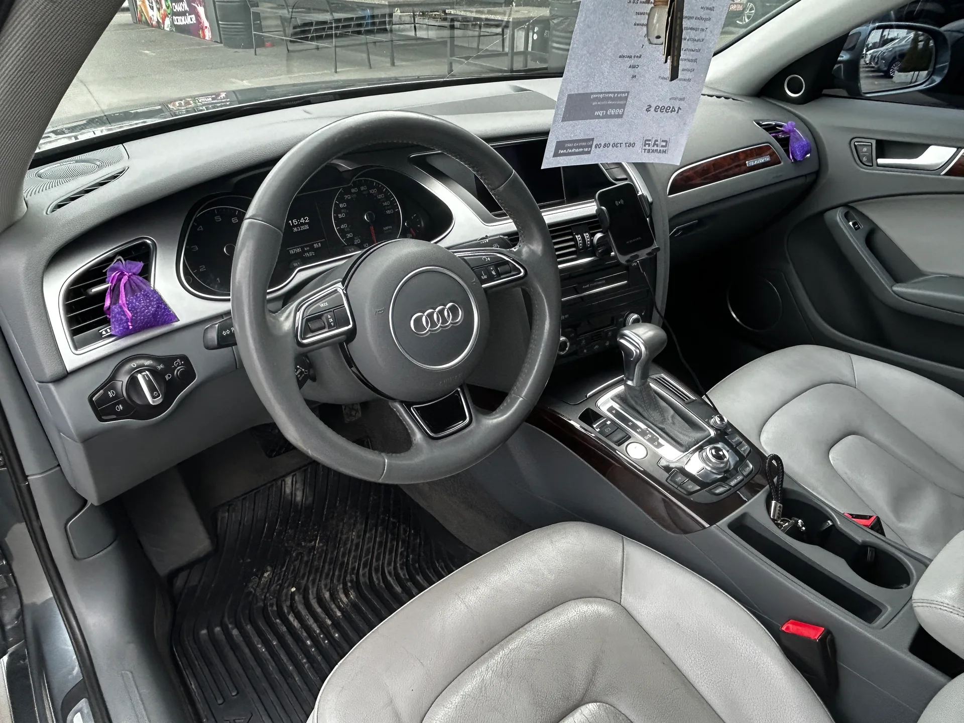 Audi A4 — фото 5