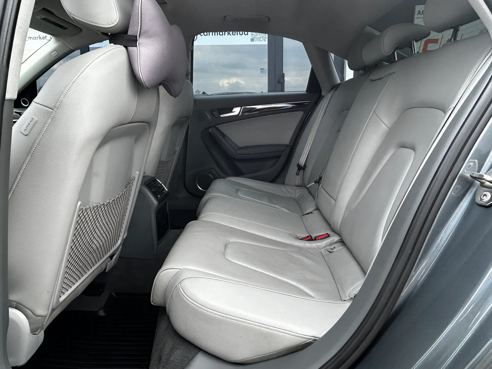 Audi A4 — фото 7