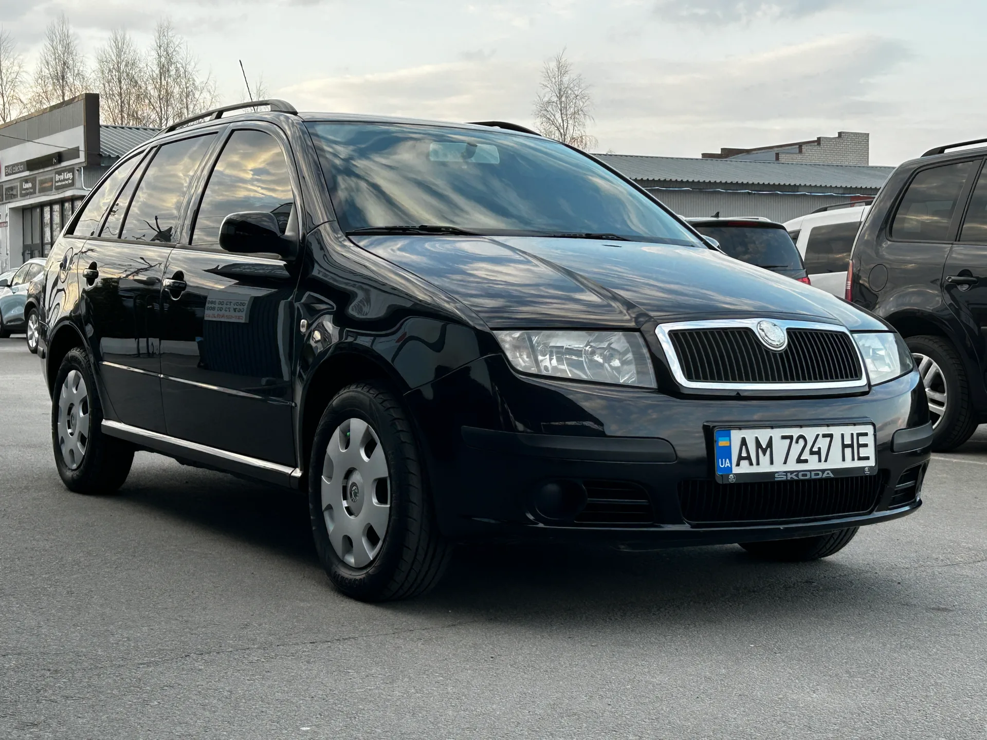 Skoda Fabia — фото 2