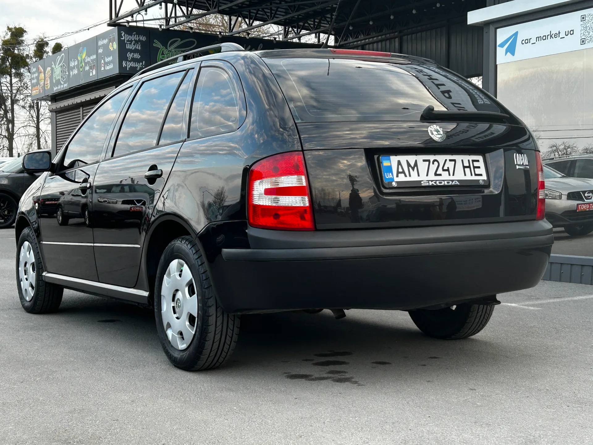 Skoda Fabia — фото 4