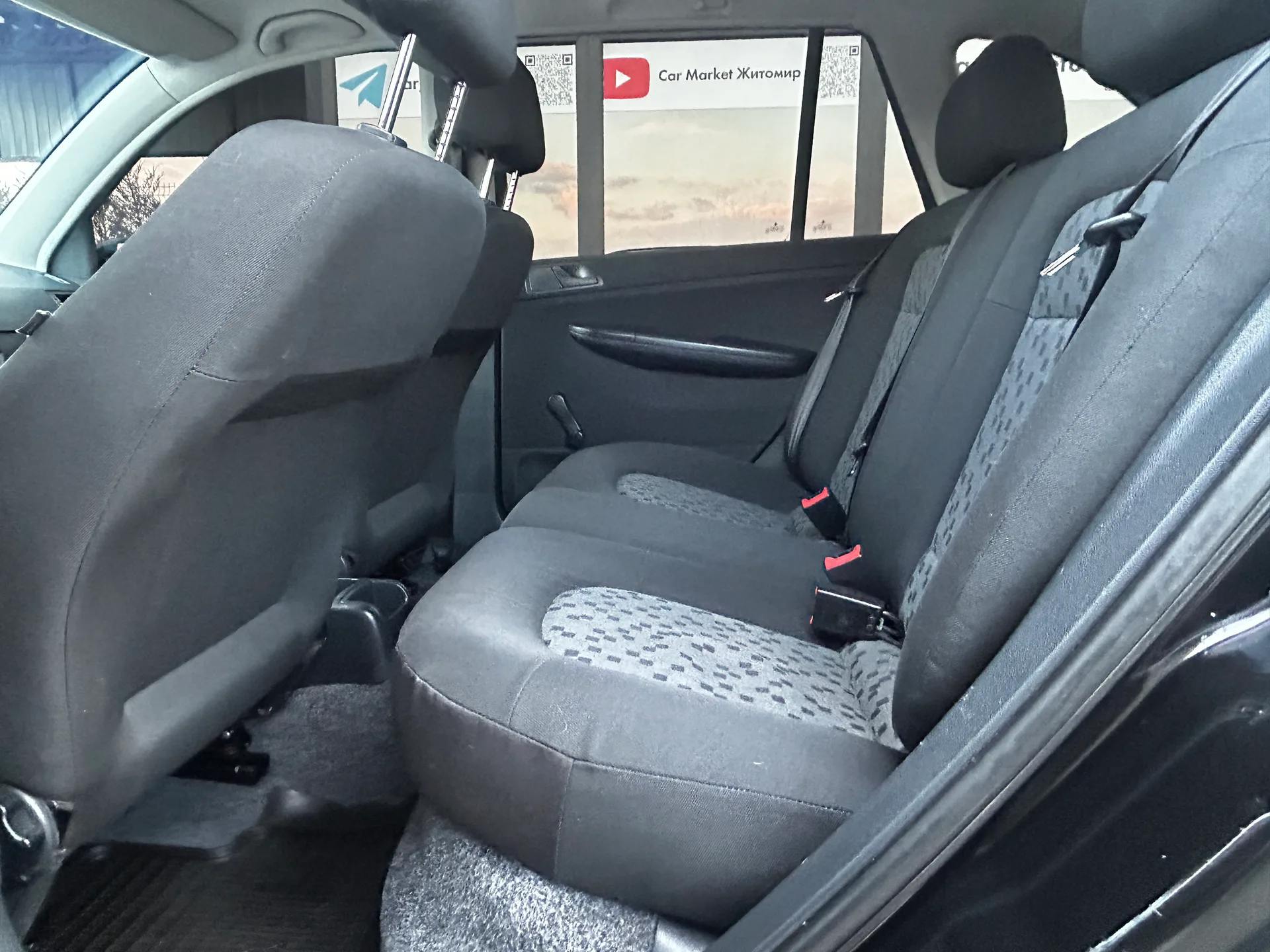 Skoda Fabia — фото 7