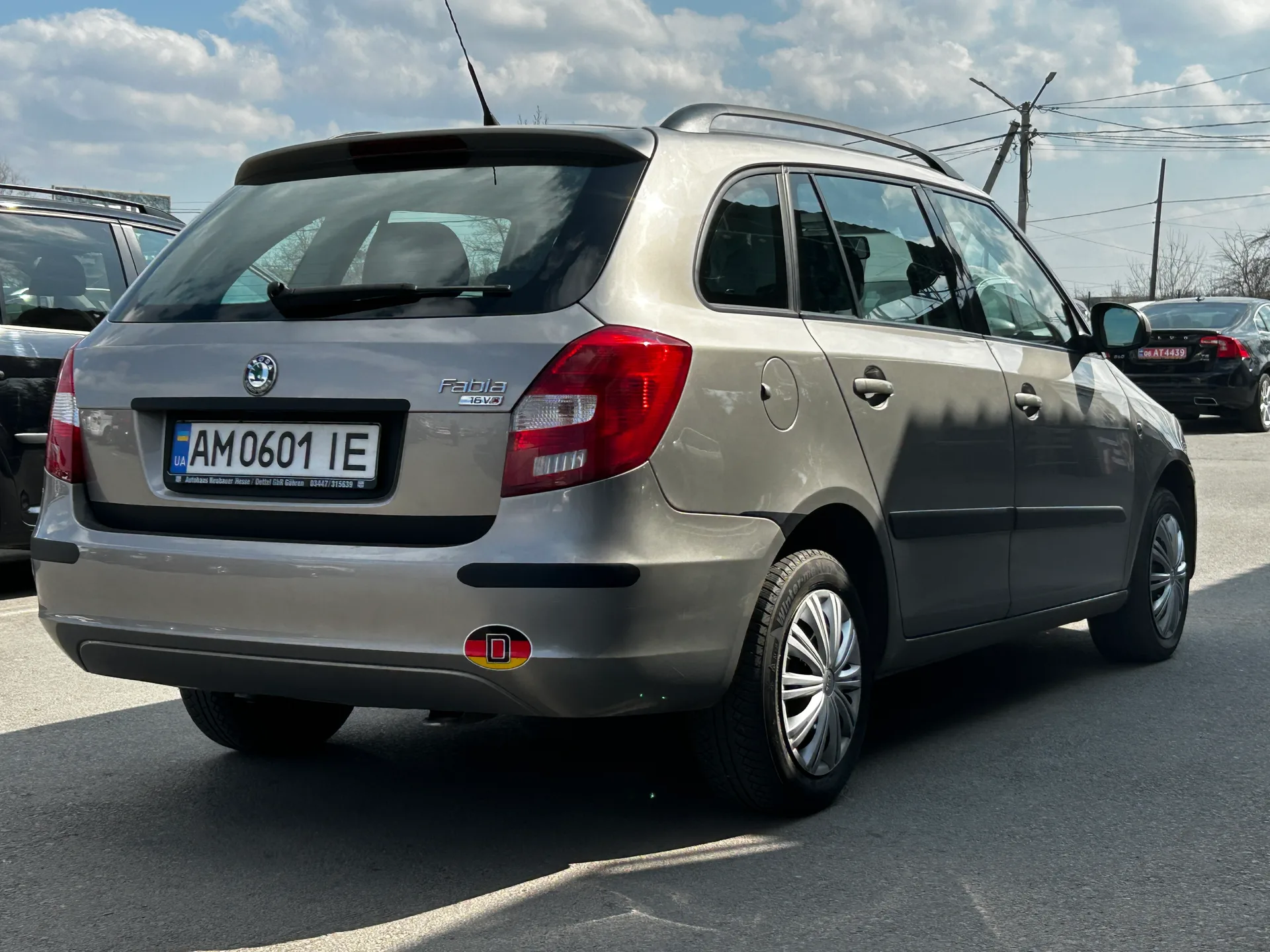 Skoda Fabia — фото 3