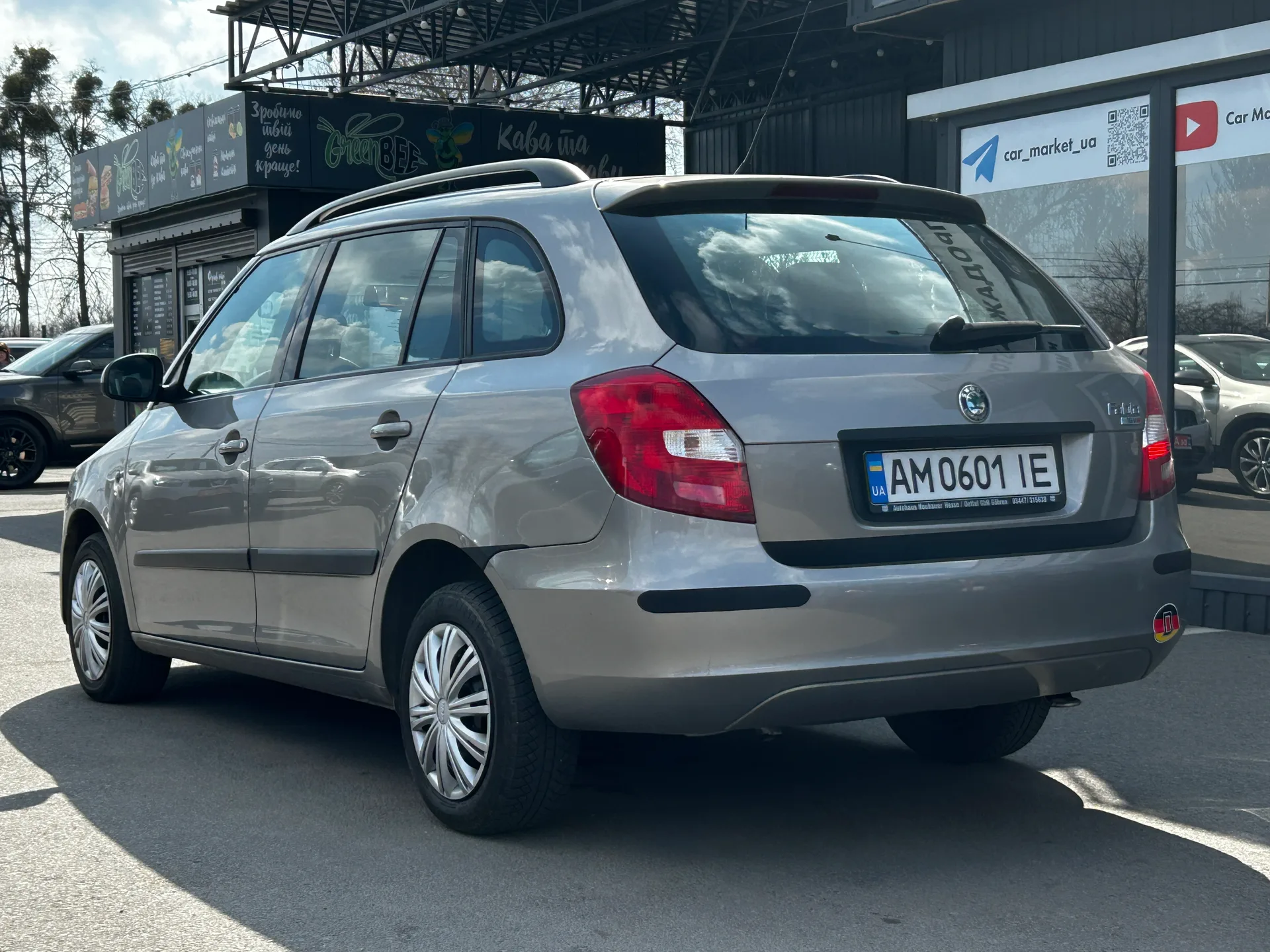 Skoda Fabia — фото 4