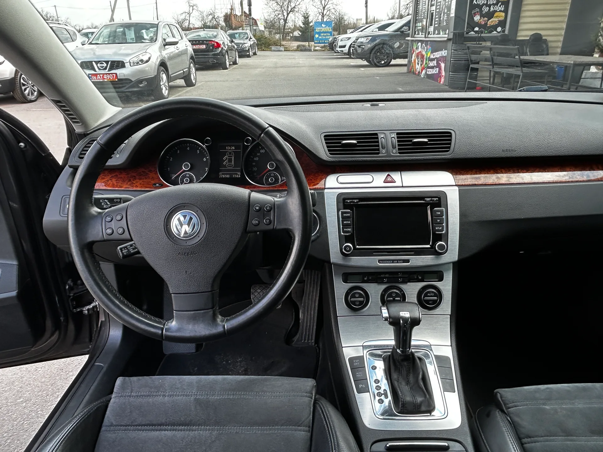 Volkswagen Passat — фото 6