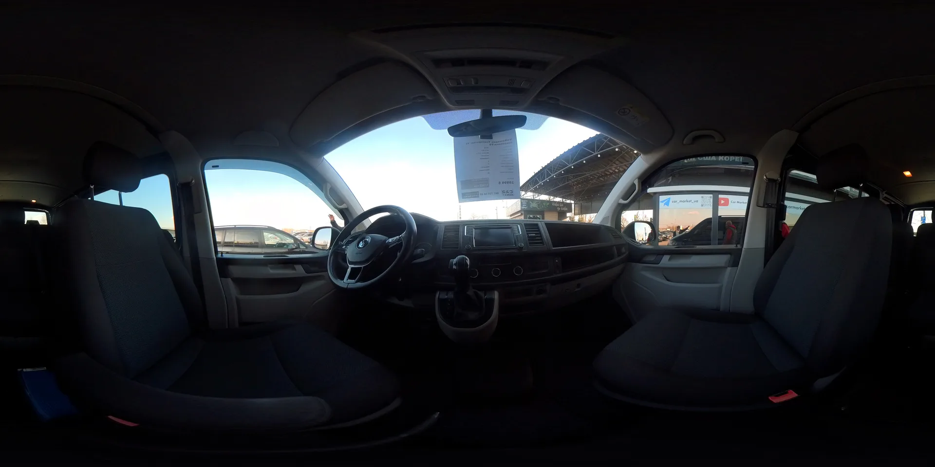 Volkswagen Transporter — 360°