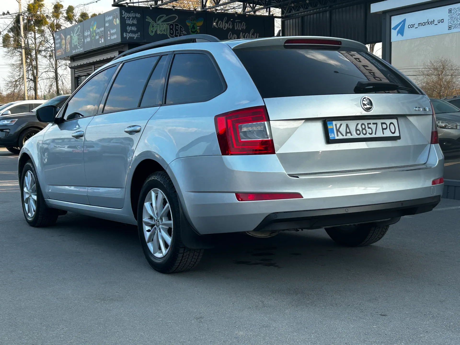 Skoda Octavia — фото 4