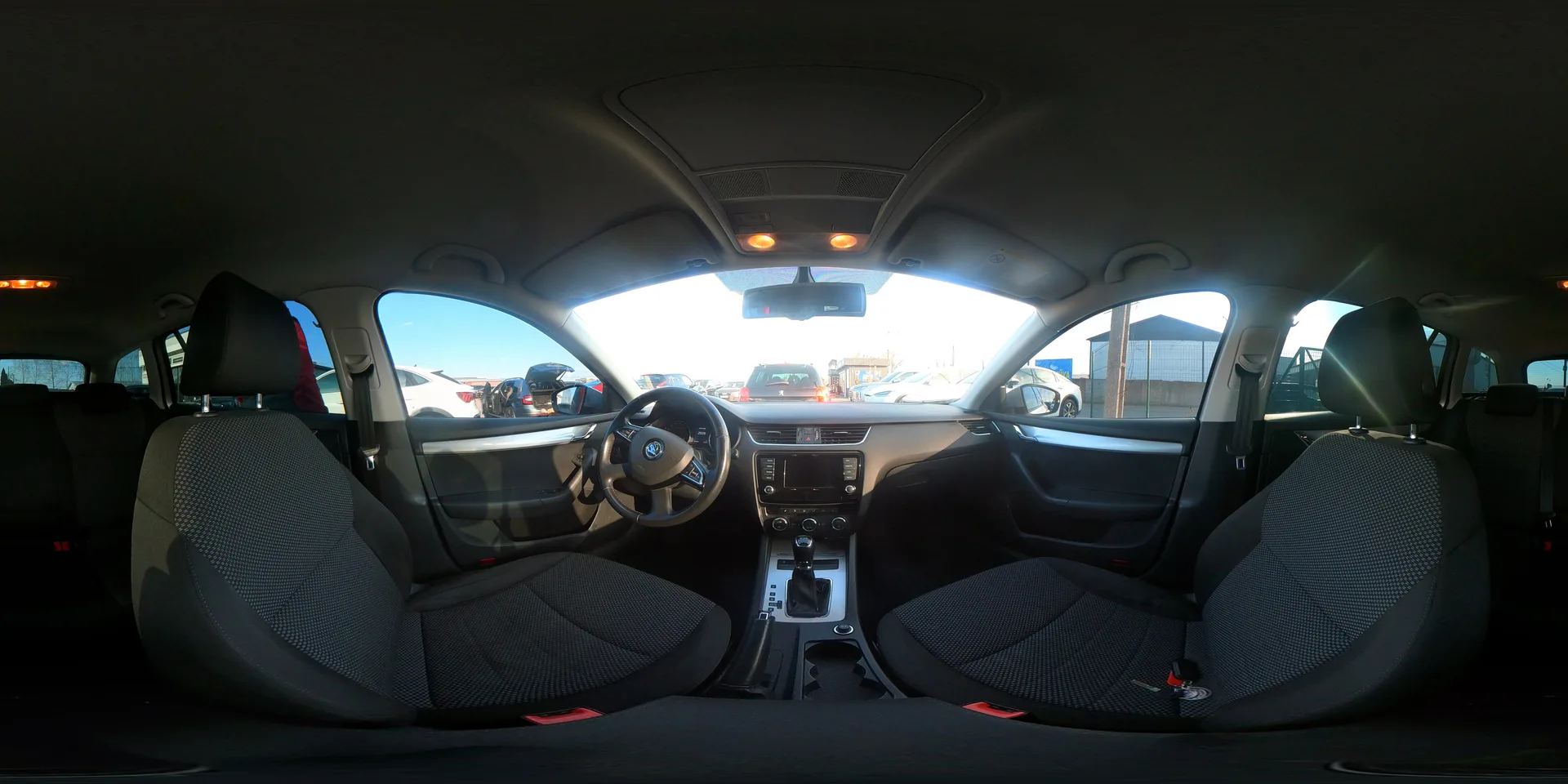 Skoda Octavia — 360°