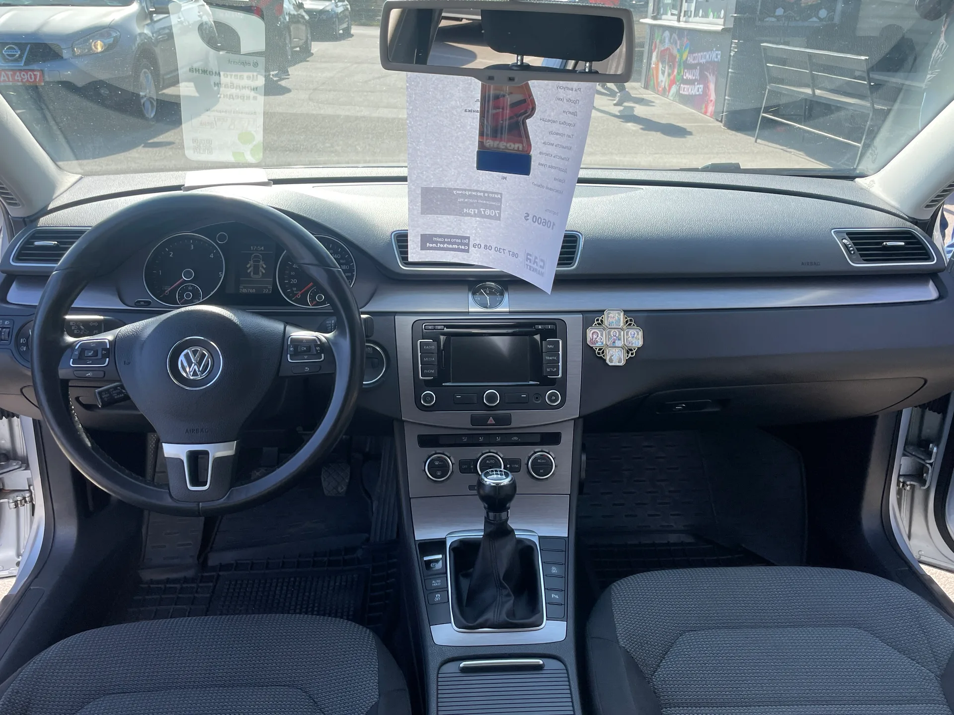 Volkswagen Passat — фото 6