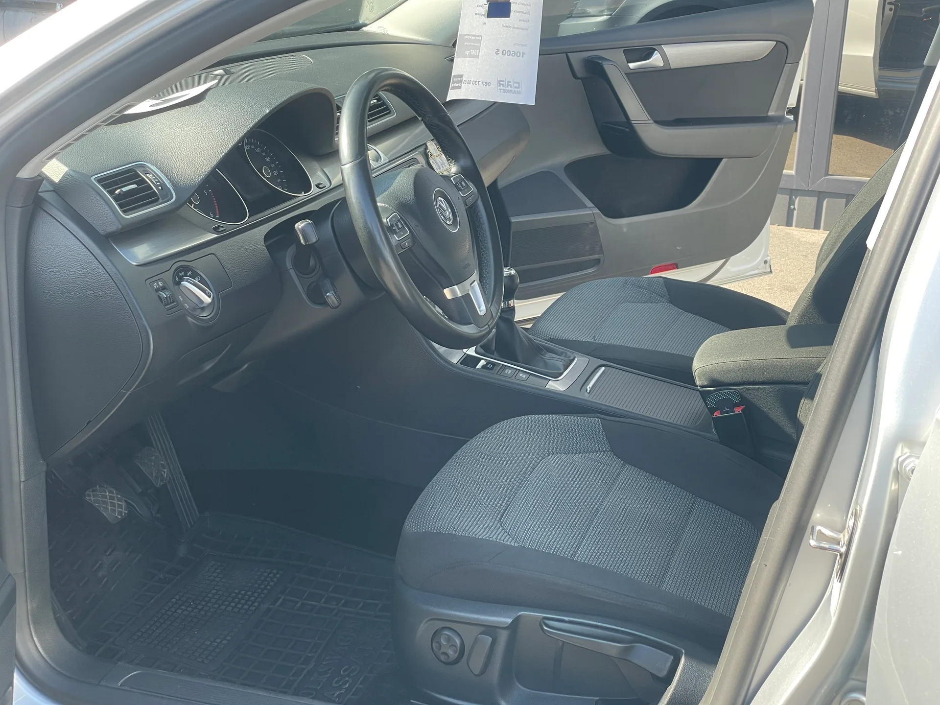 Volkswagen Passat — фото 7