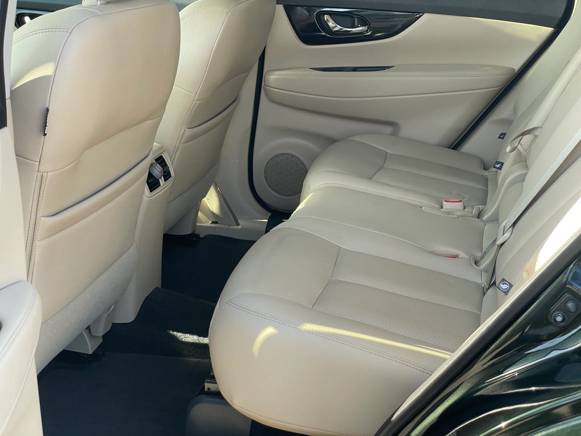 Nissan Rogue — фото 12