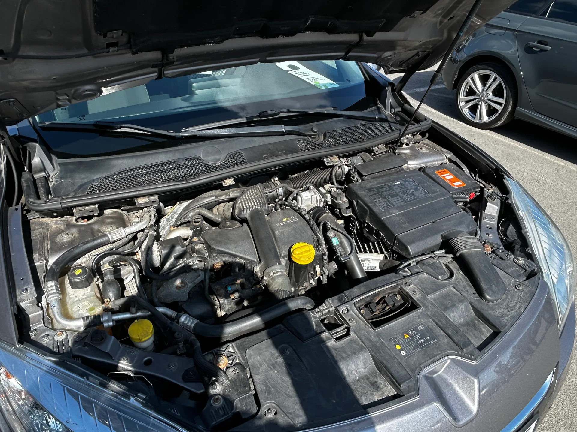 Renault Megane — фото 8