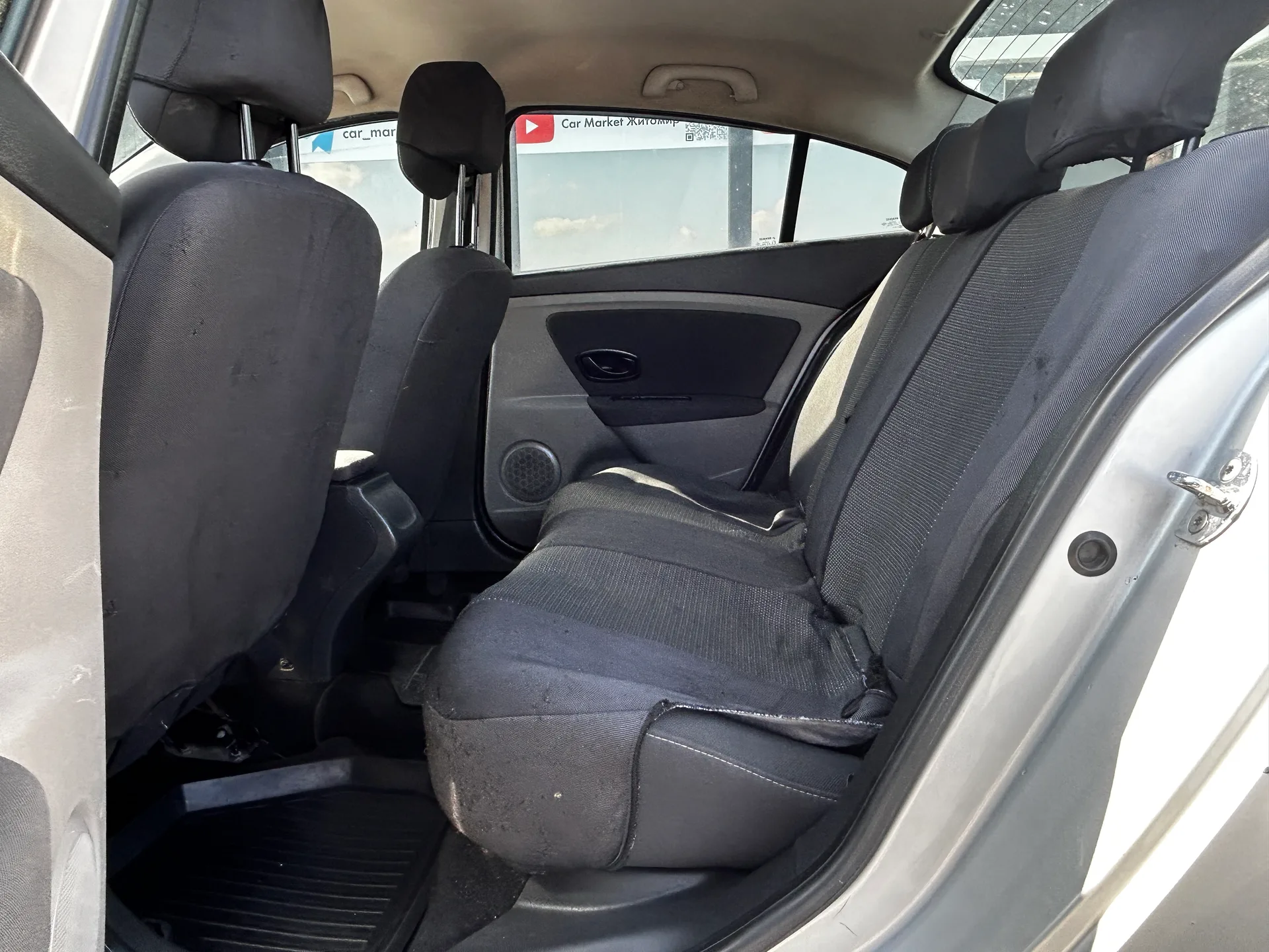 Renault Fluence — фото 7