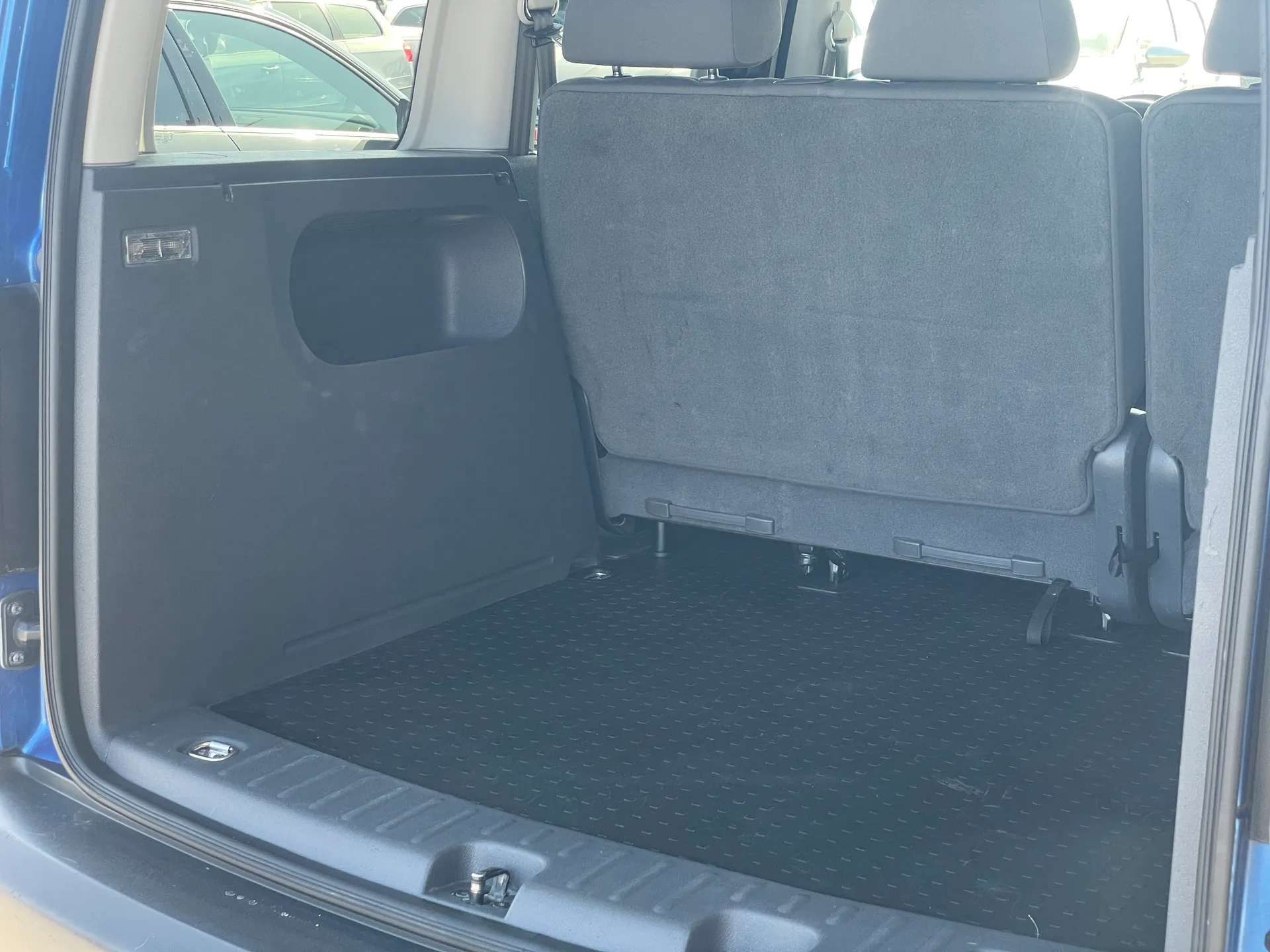 Volkswagen Caddy — фото 10