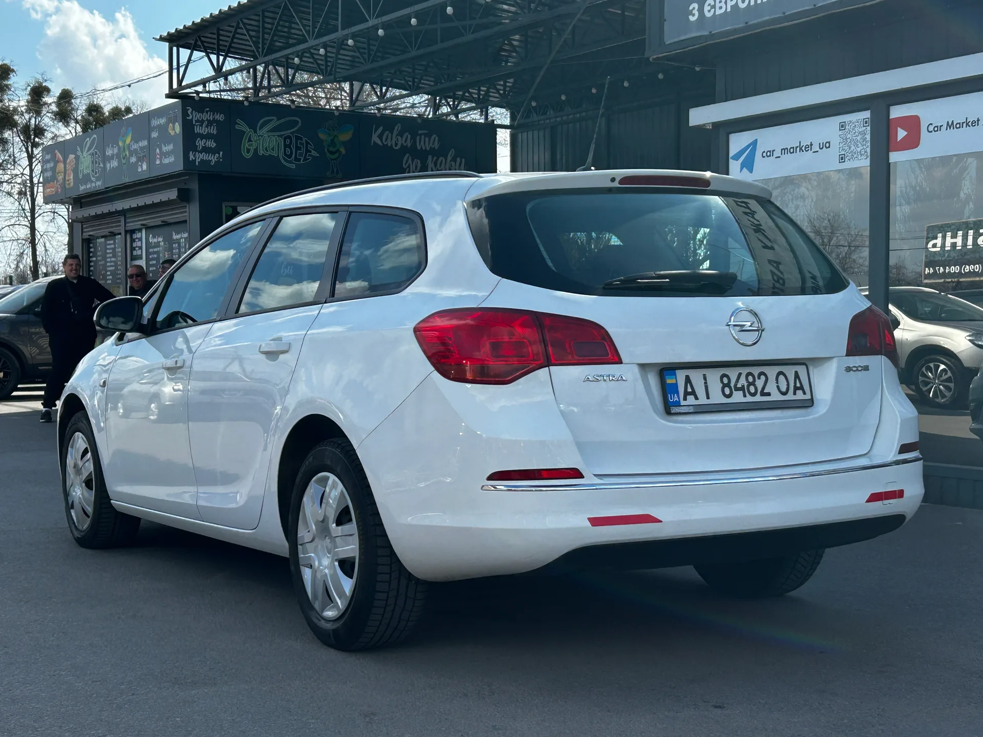 Opel Astra — фото 4