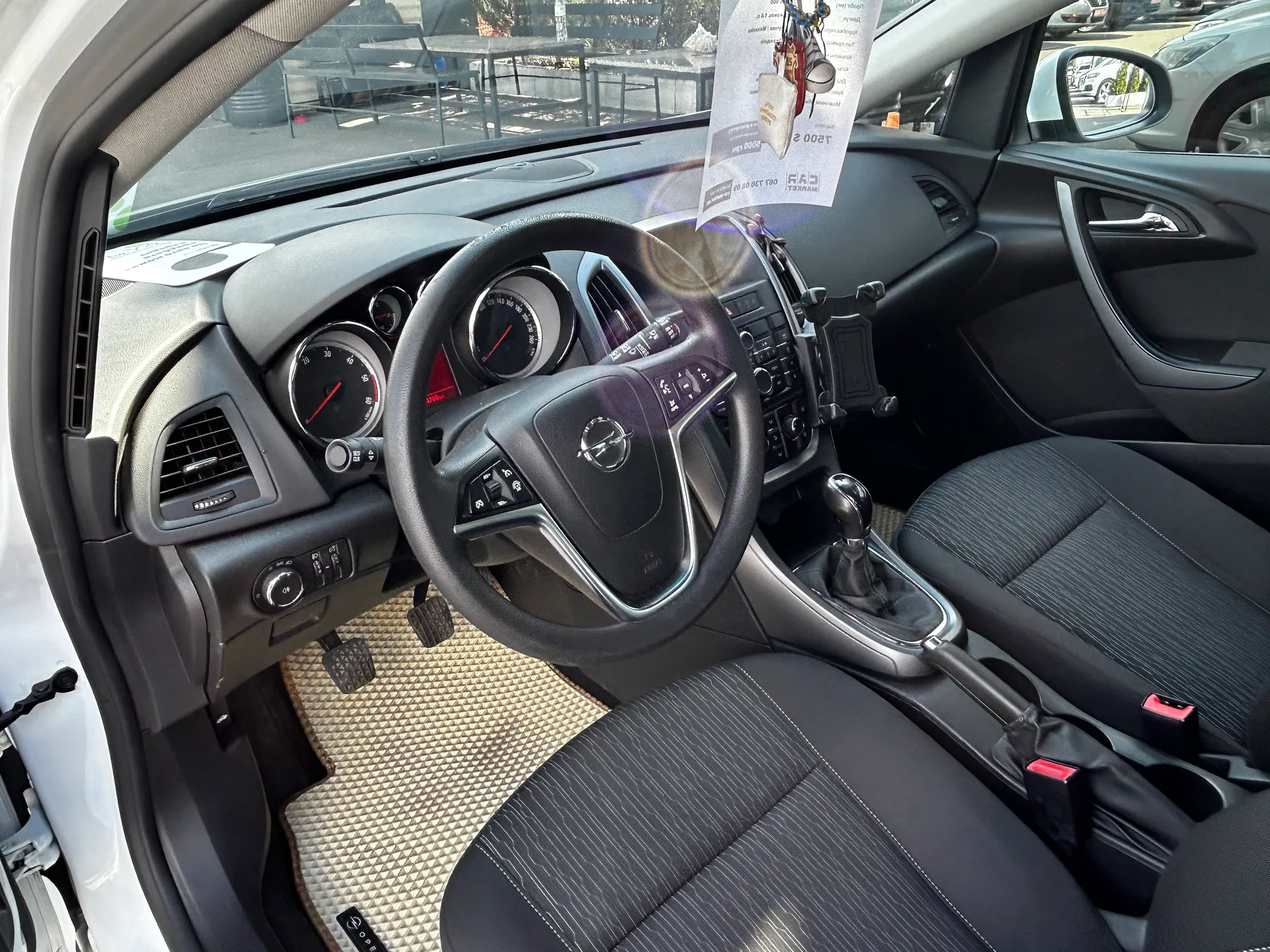 Opel Astra — фото 5