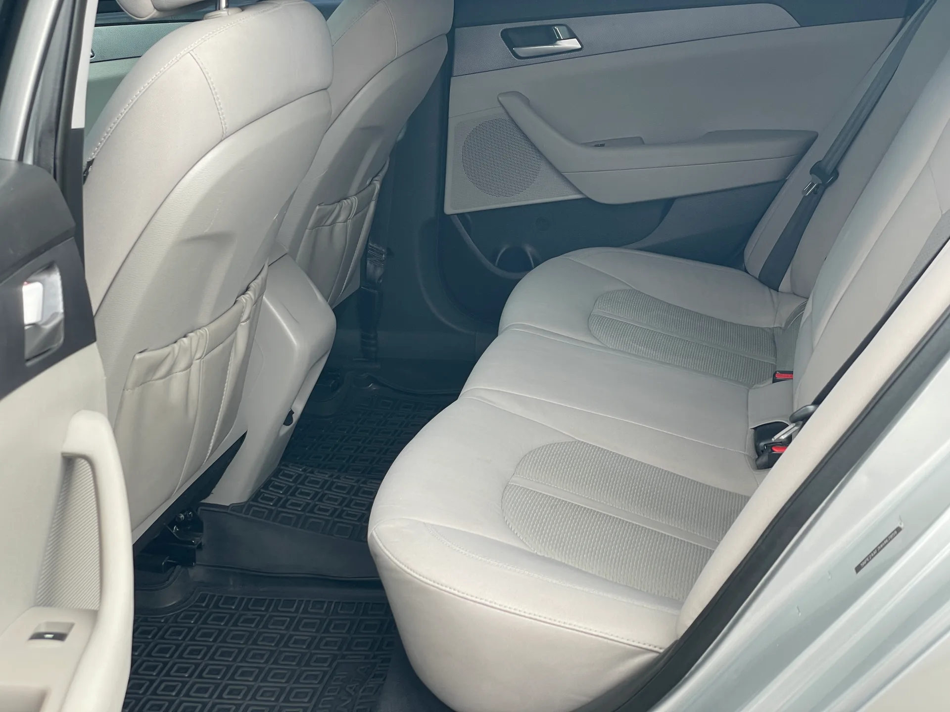 Hyundai Sonata — фото 7