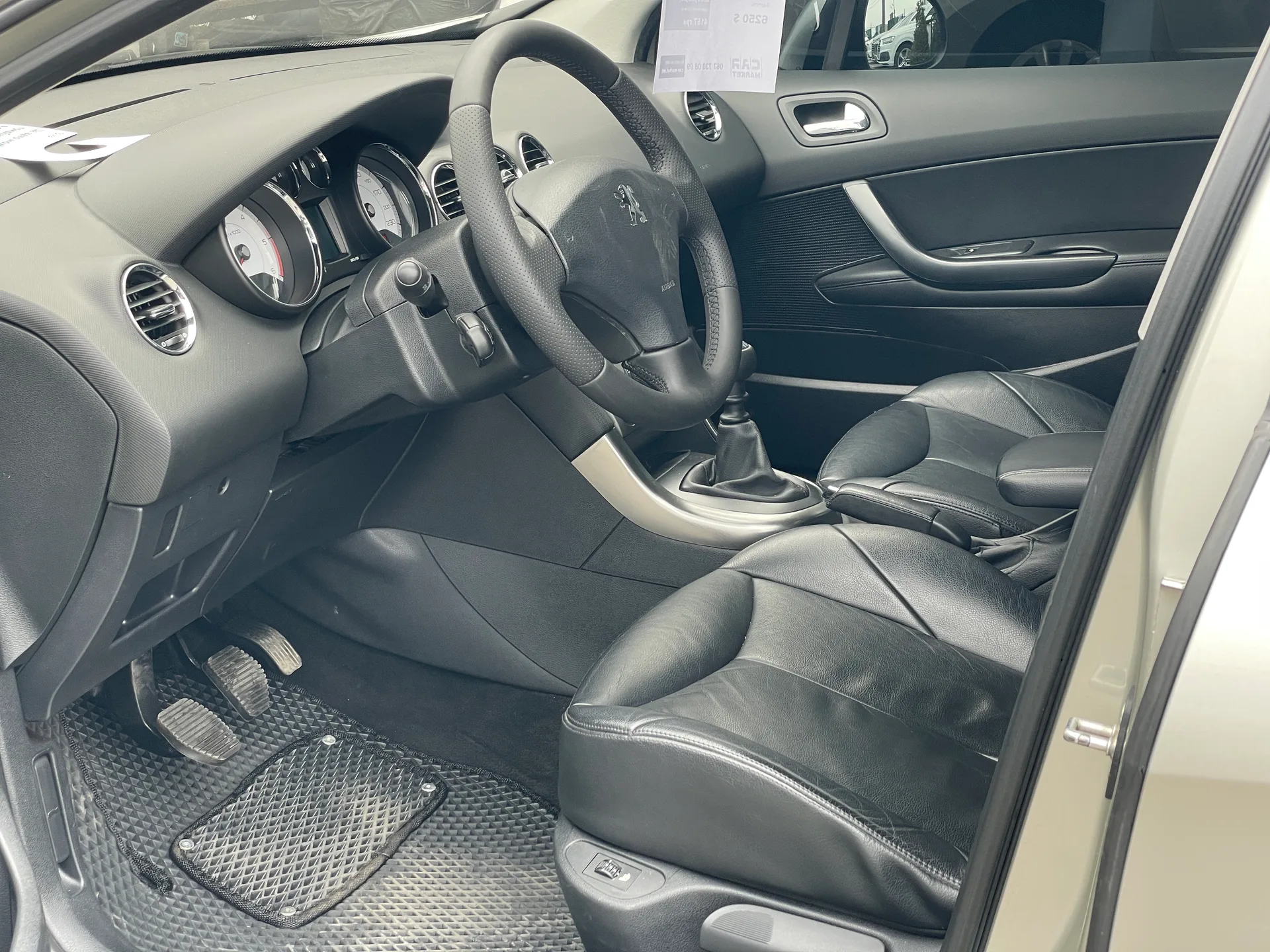 Peugeot 308 — фото 10