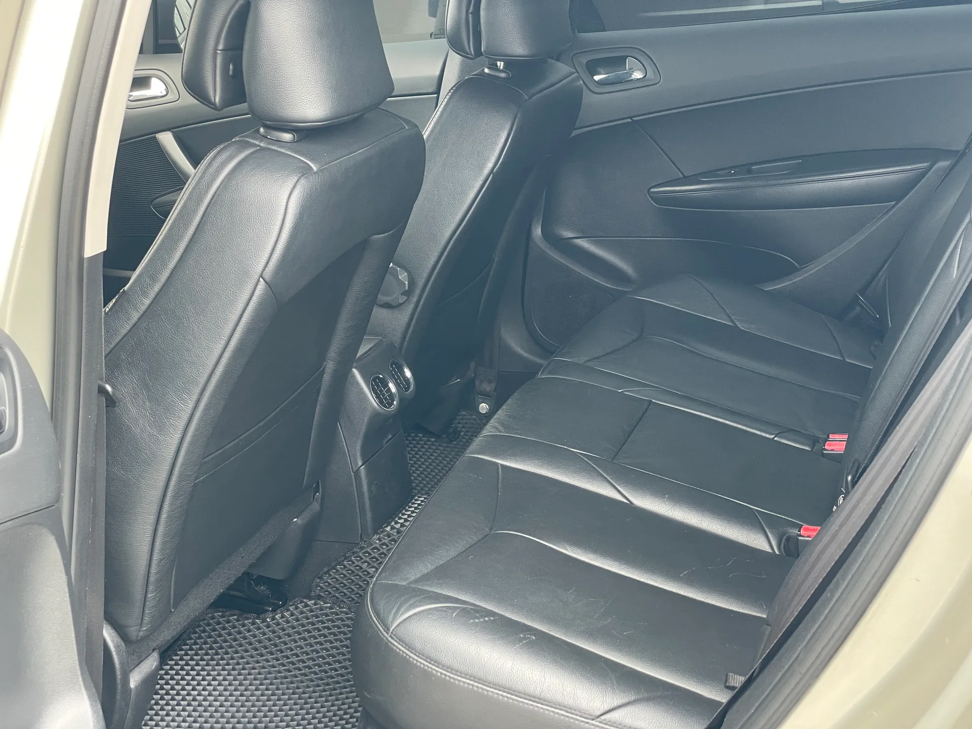 Peugeot 308 — фото 11