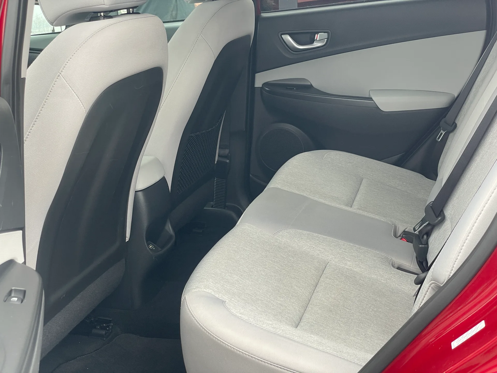 Hyundai Kona — фото 12