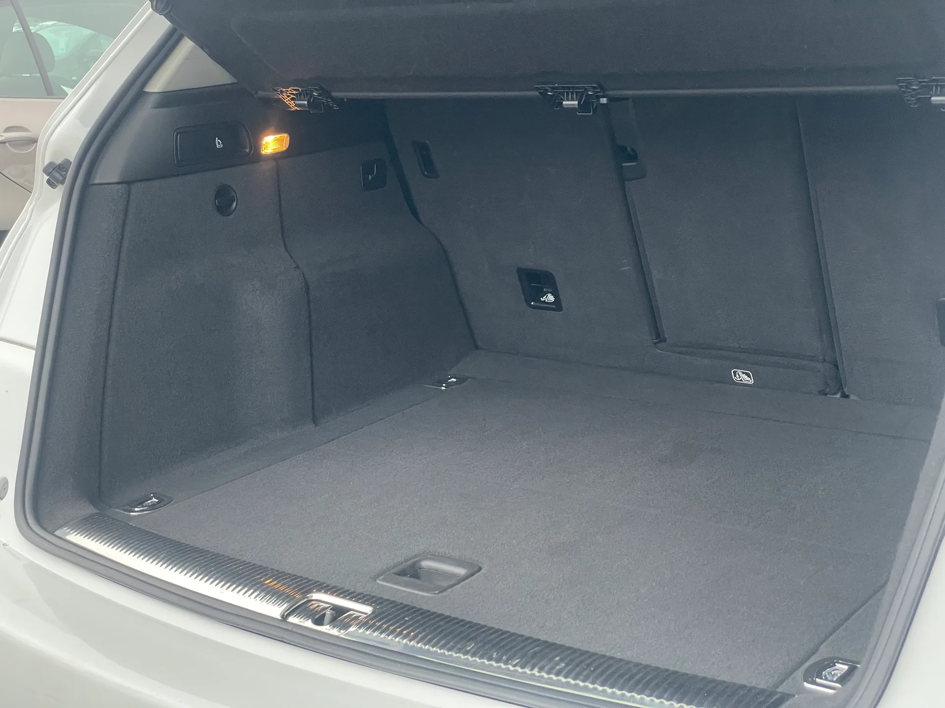 Audi Q5 — фото 18