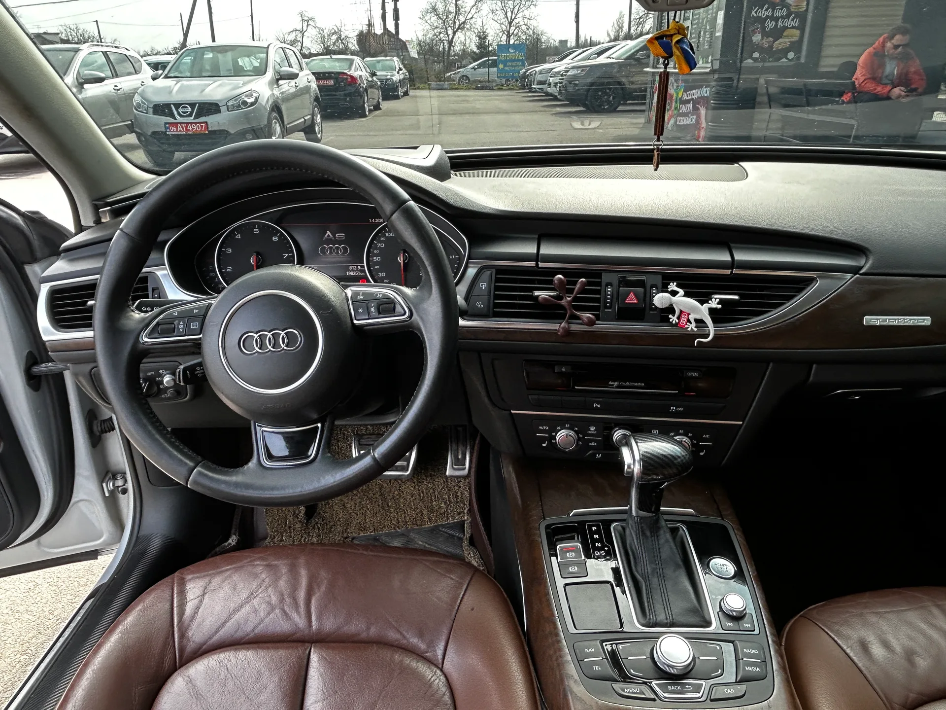 Audi A6 — фото 6