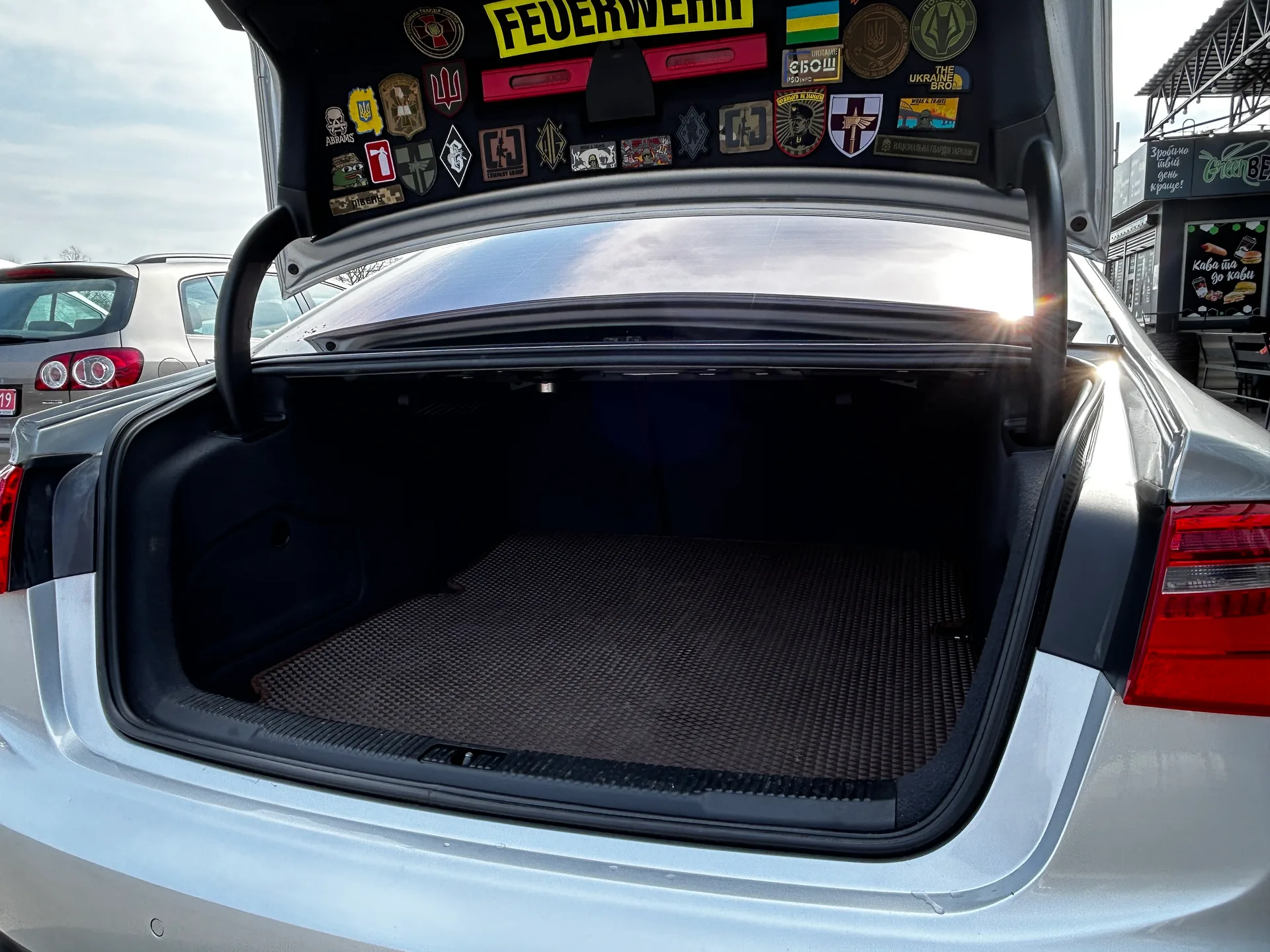 Audi A6 — фото 8