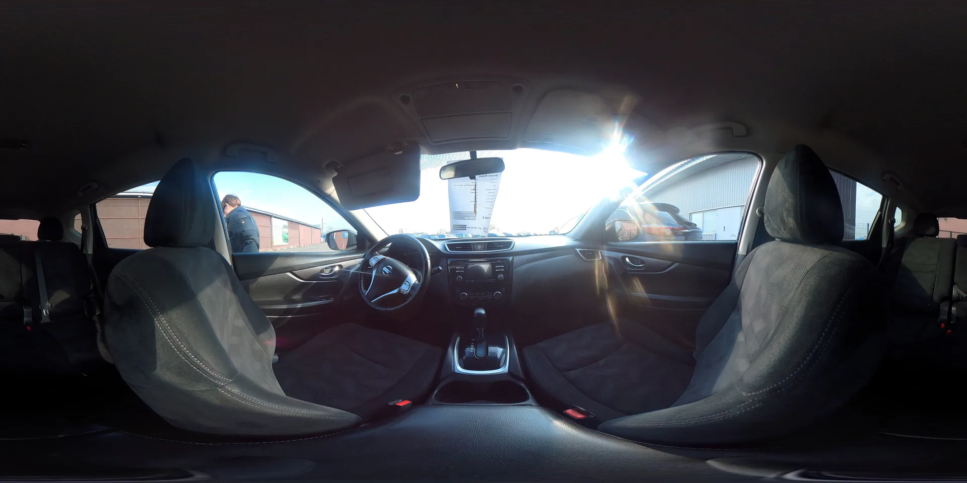 Nissan Rogue — 360°