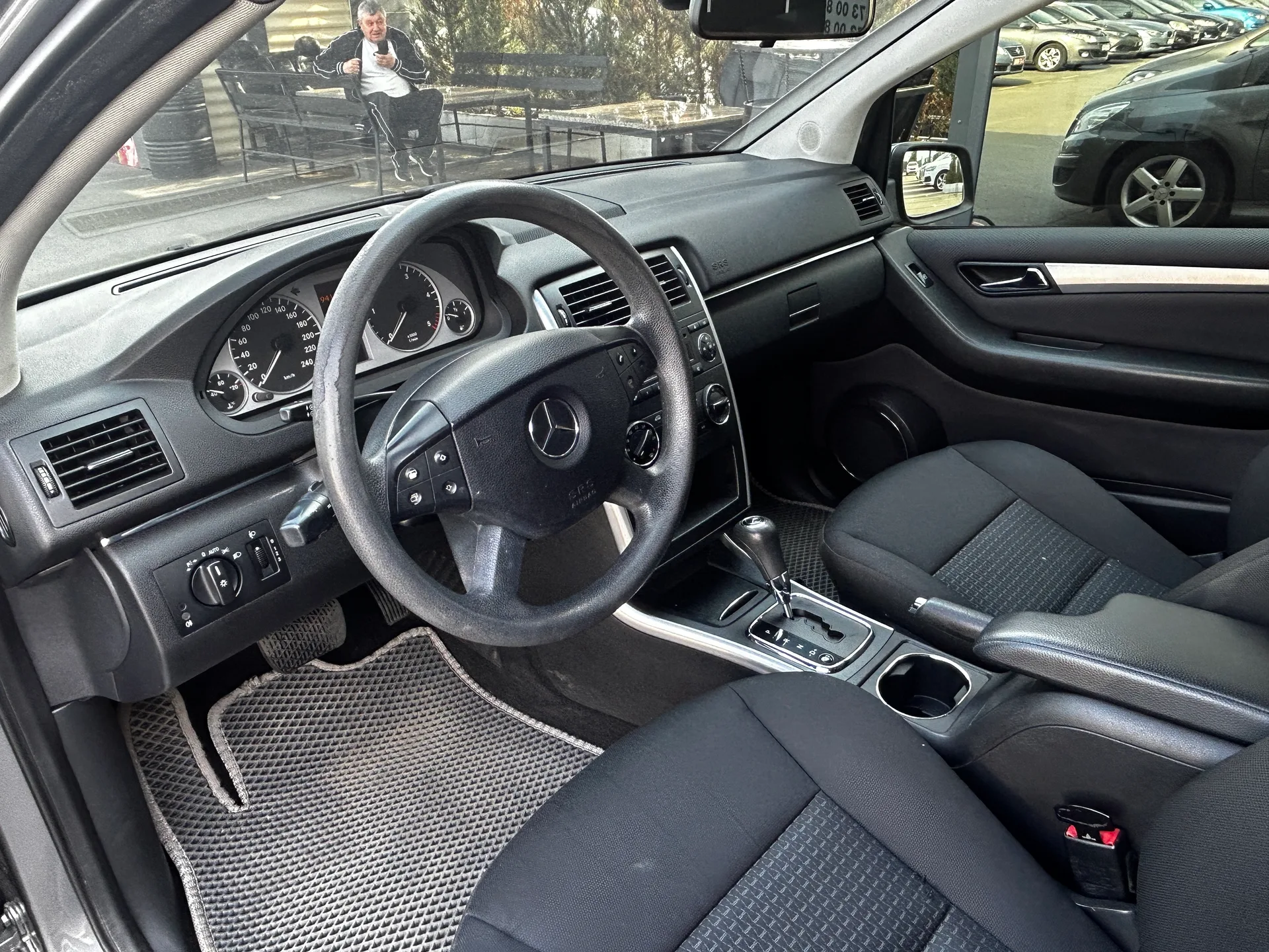 Mercedes-Benz B-Class — фото 5