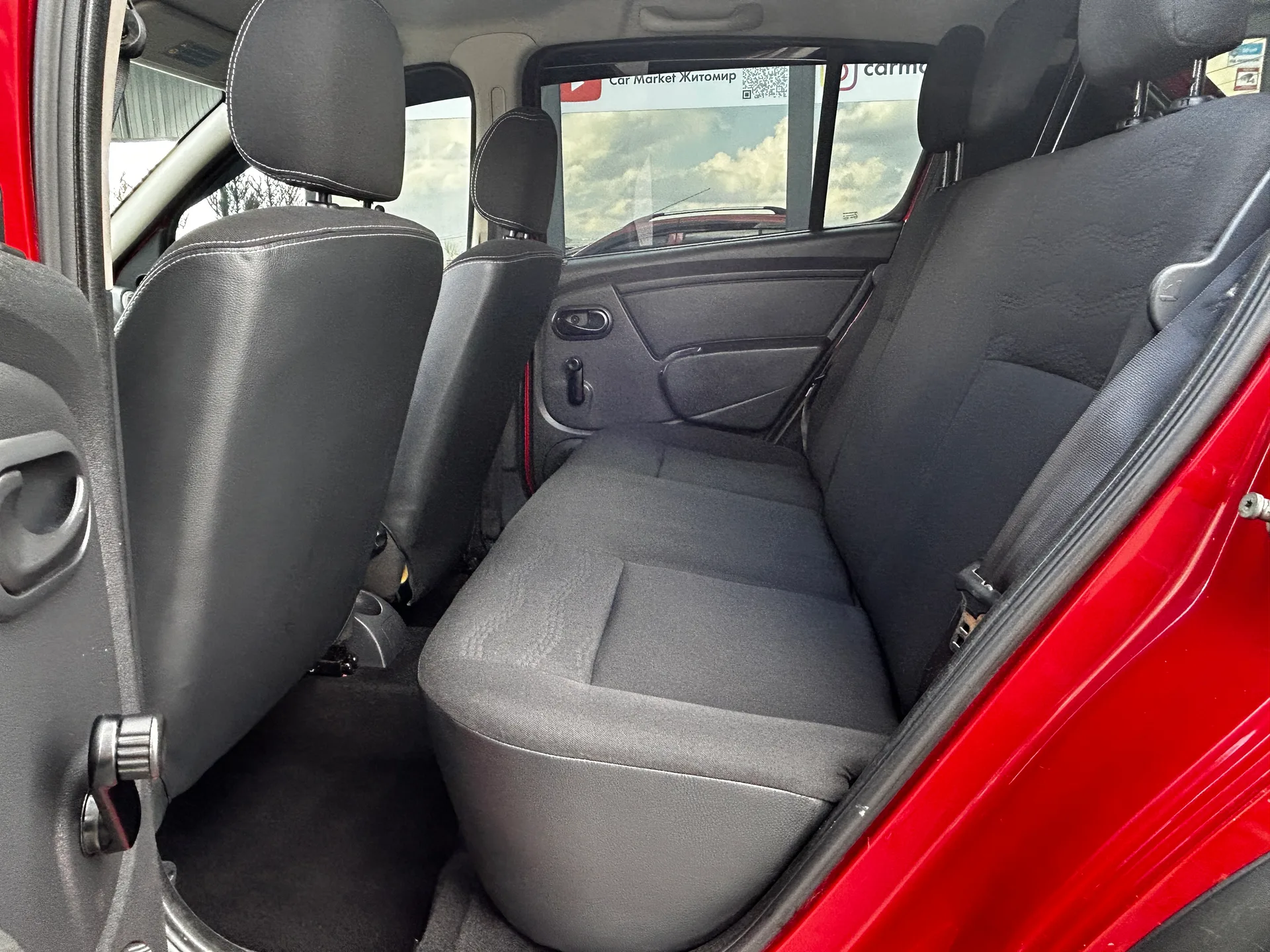 Dacia Sandero — фото 7