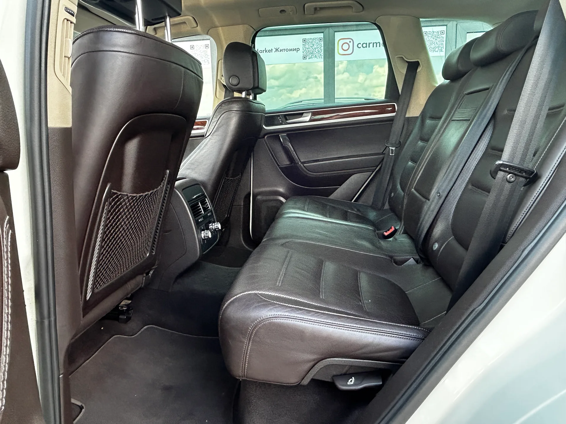 Volkswagen Touareg — фото 7