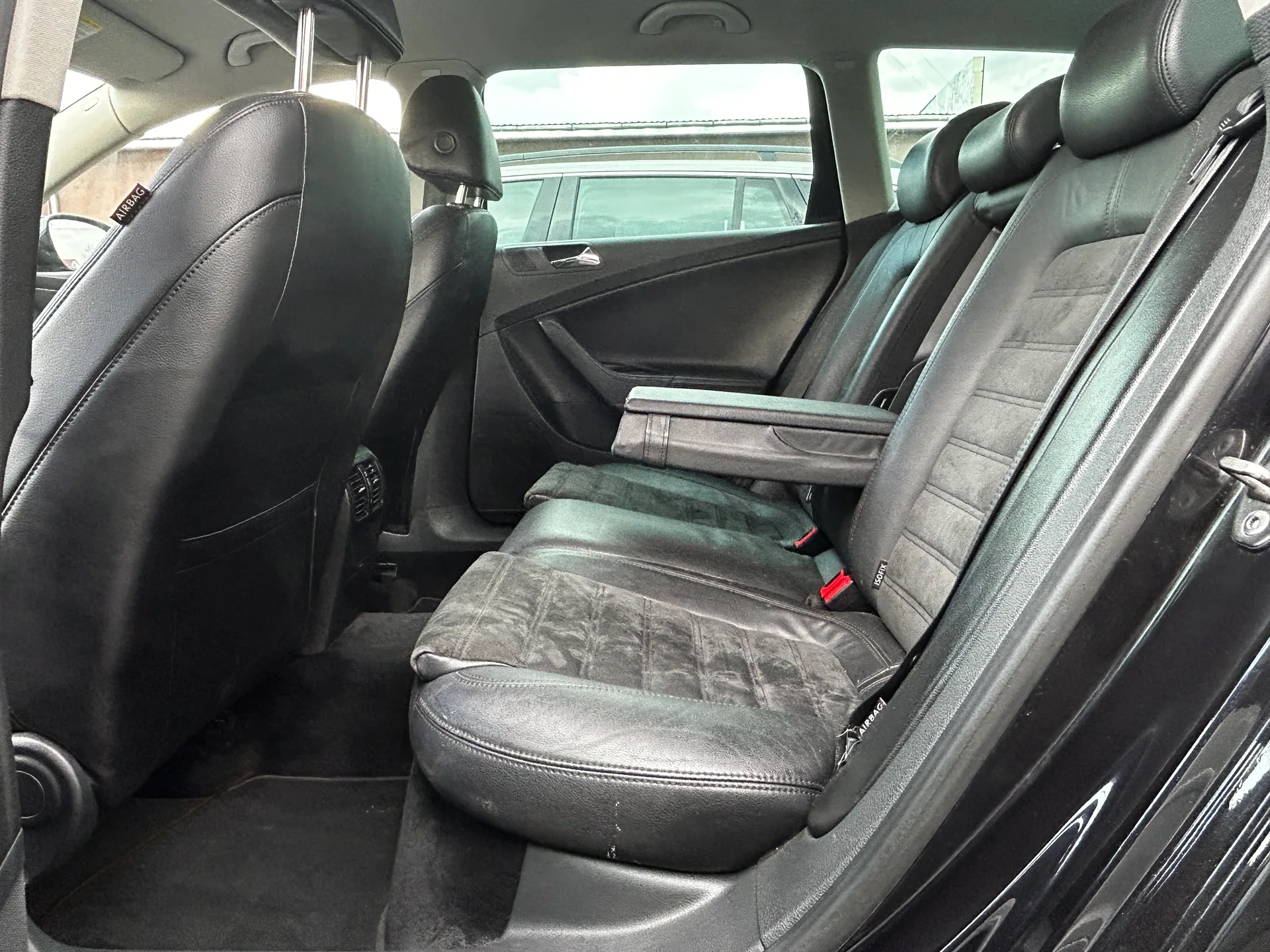 Volkswagen Passat — фото 7