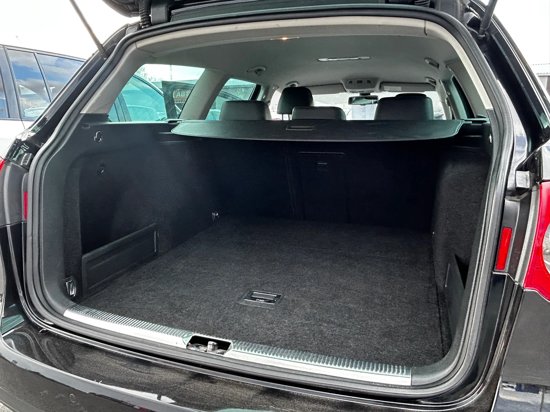 Volkswagen Passat — фото 8